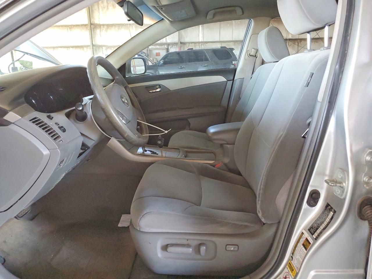 2010 Toyota Avalon Xl Silver vin: 4T1BK3DB7AU357519