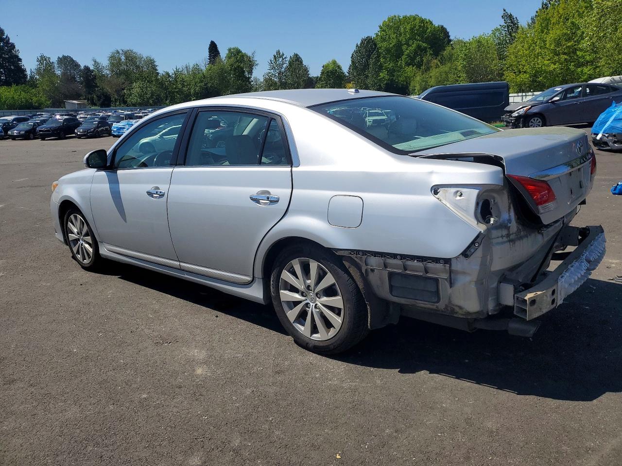 2011 Toyota Avalon Limited Silver vin: 4T1BK3DB7BU384172