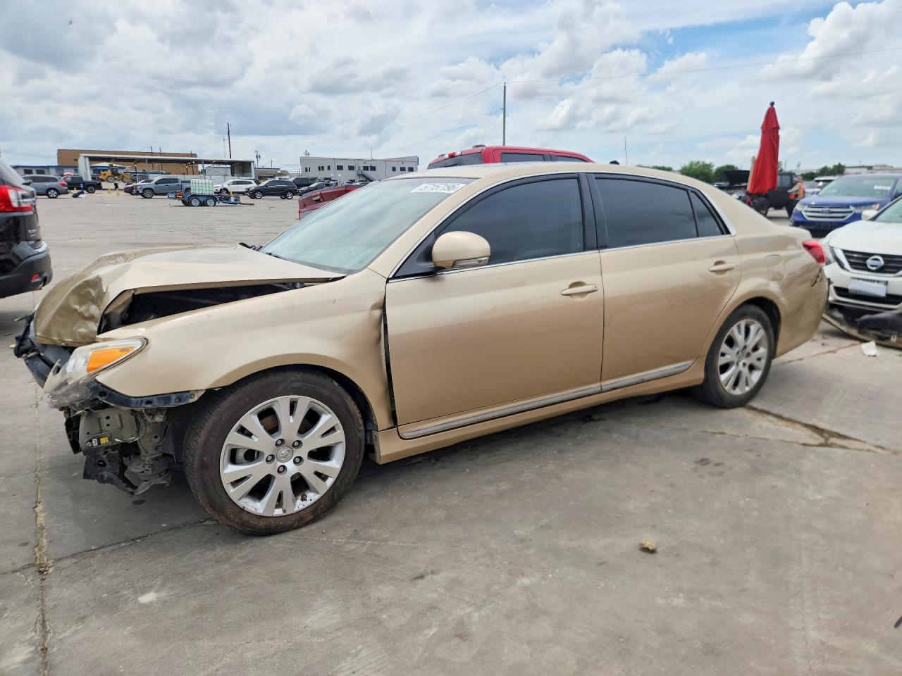2011 Toyota Avalon Base Beige vin: 4T1BK3DB7BU391946