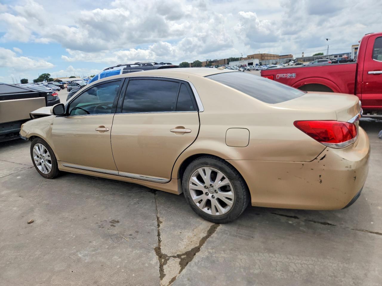 2011 Toyota Avalon Base Beige vin: 4T1BK3DB7BU391946