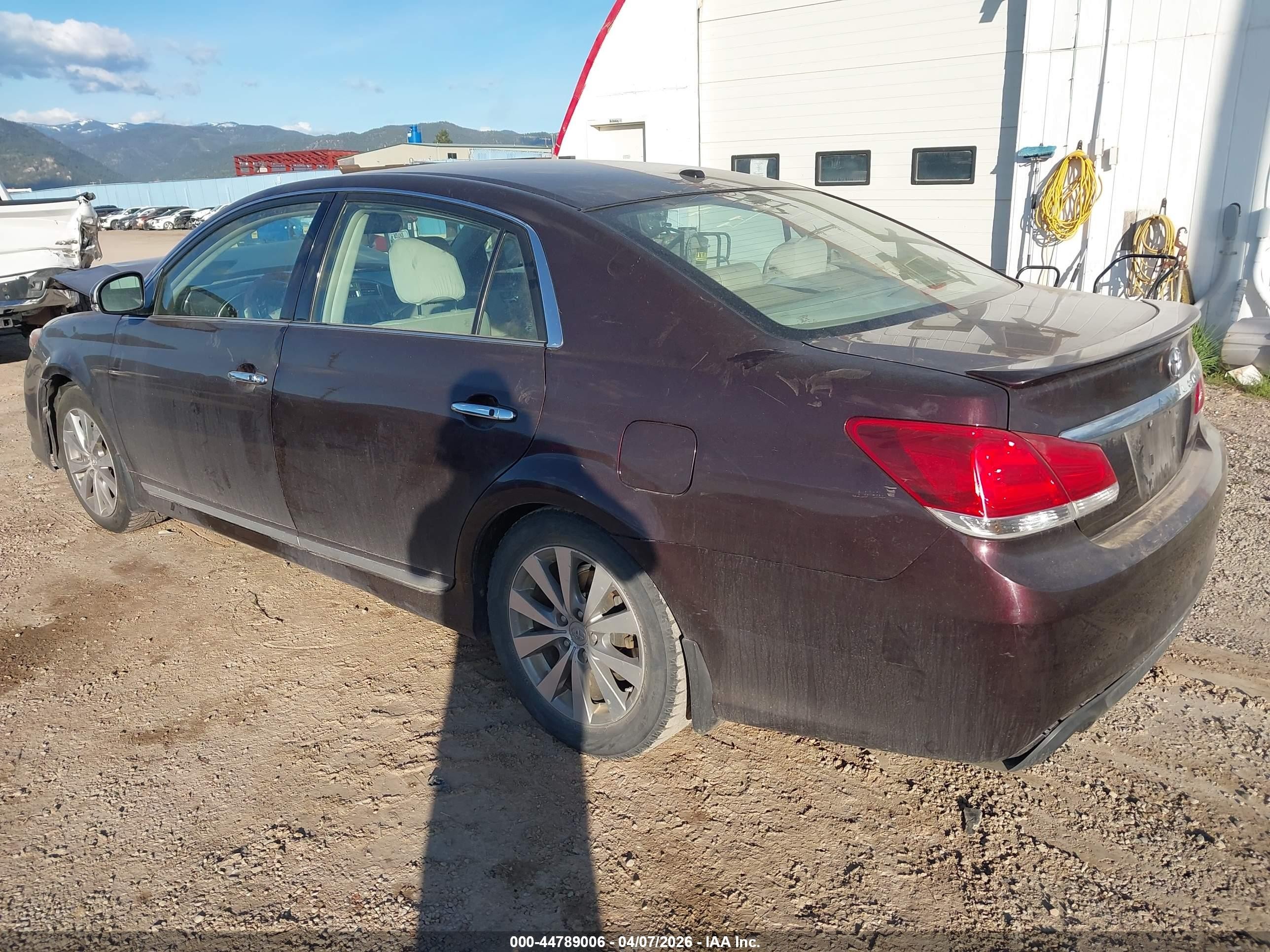 2011 Toyota Avalon Limited Бордовый vin: 4T1BK3DB7BU392434