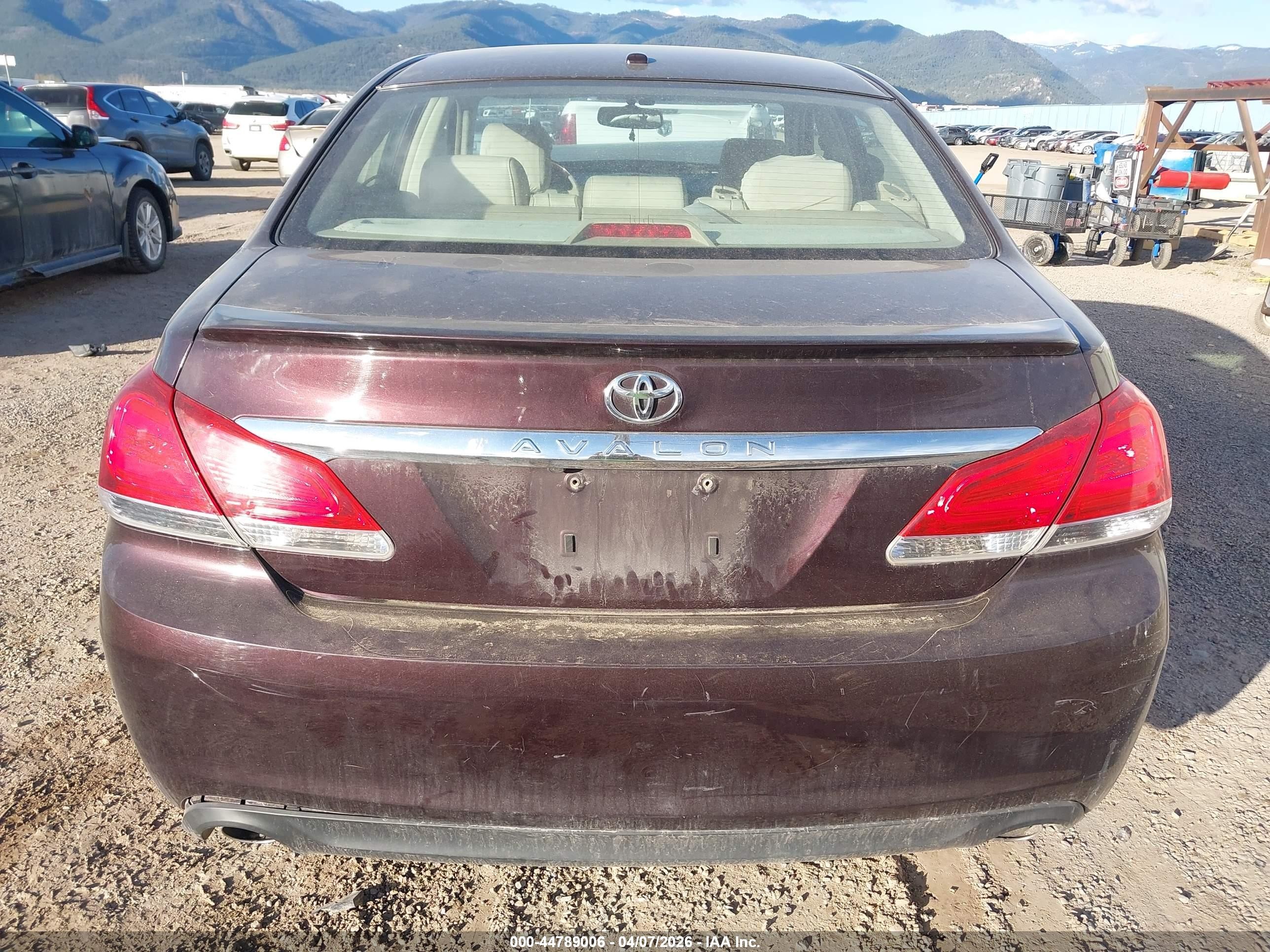 2011 Toyota Avalon Limited Бордовый vin: 4T1BK3DB7BU392434