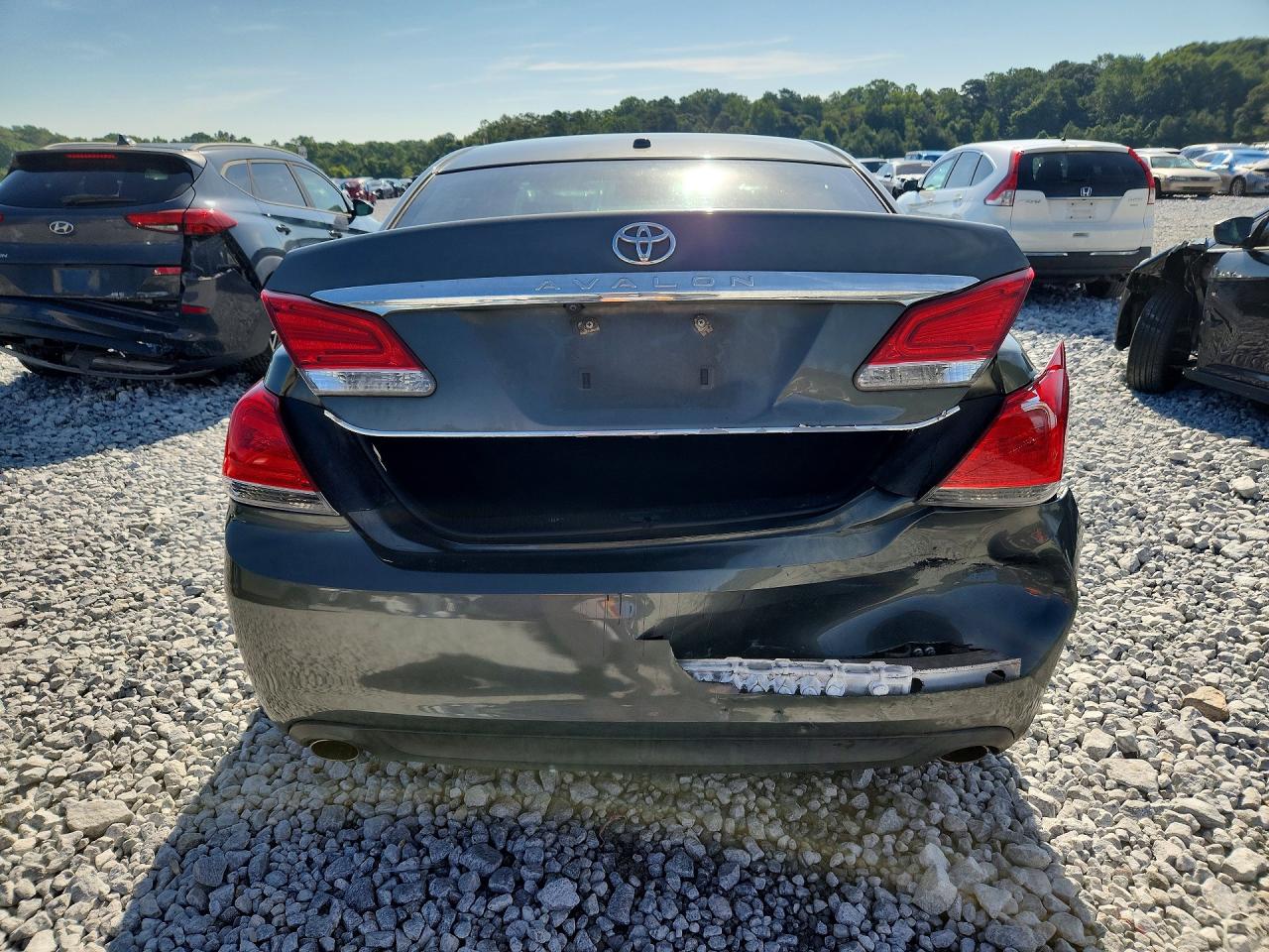 2011 Toyota Avalon Base Green vin: 4T1BK3DB7BU409037
