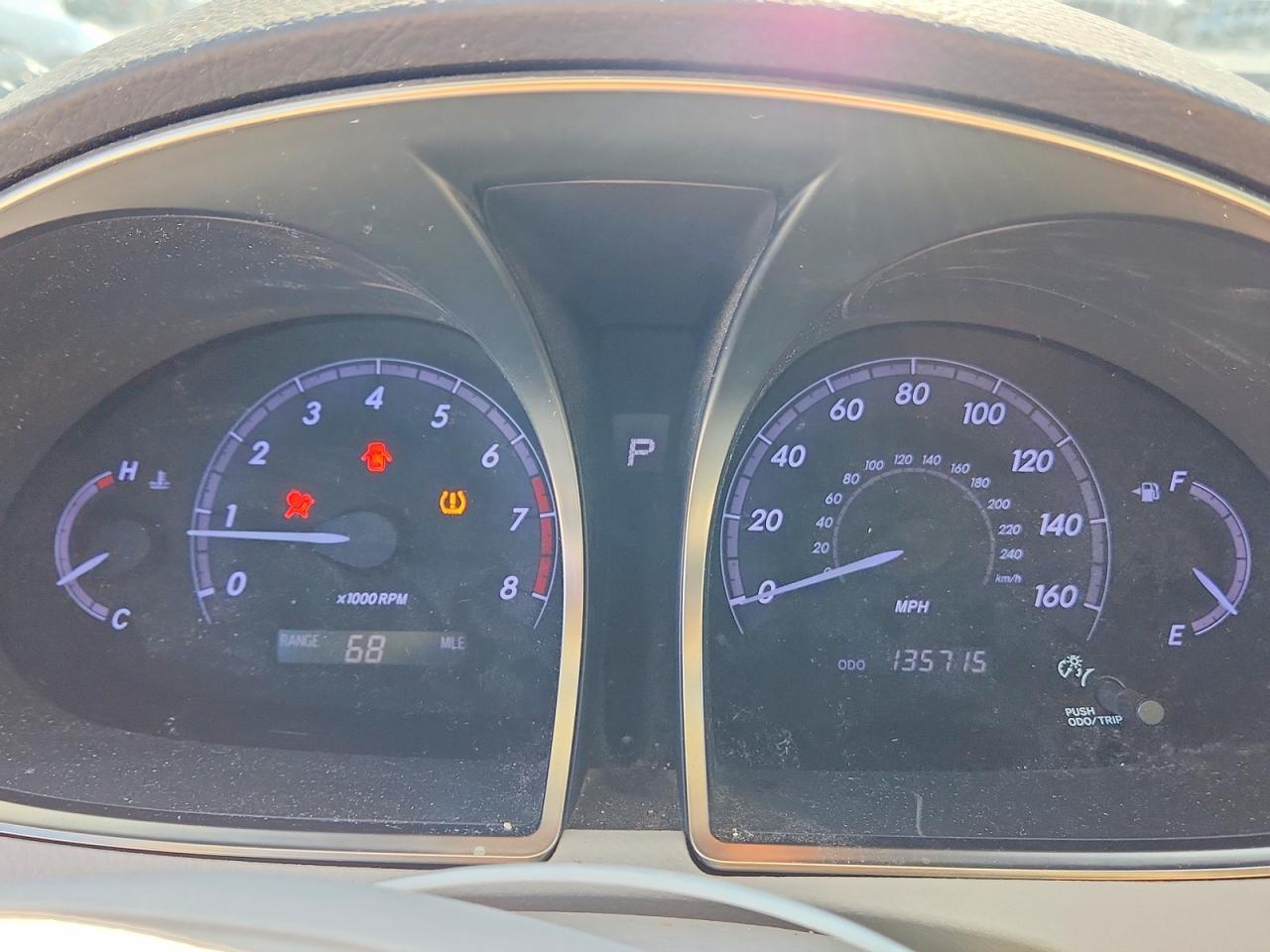 2011 Toyota Avalon Base Green vin: 4T1BK3DB7BU409037
