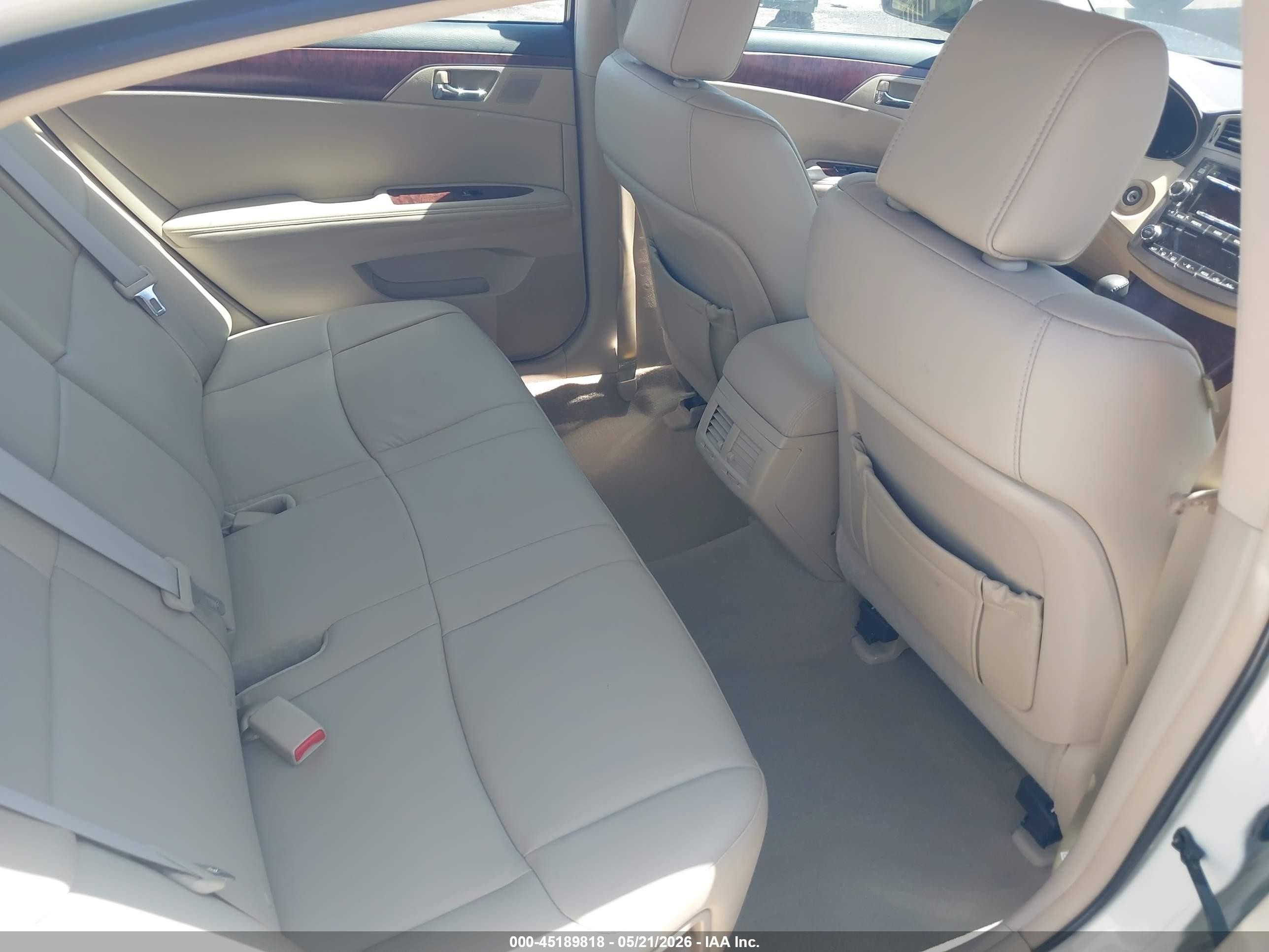 2011 Toyota Avalon   White vin: 4T1BK3DB7BU420622