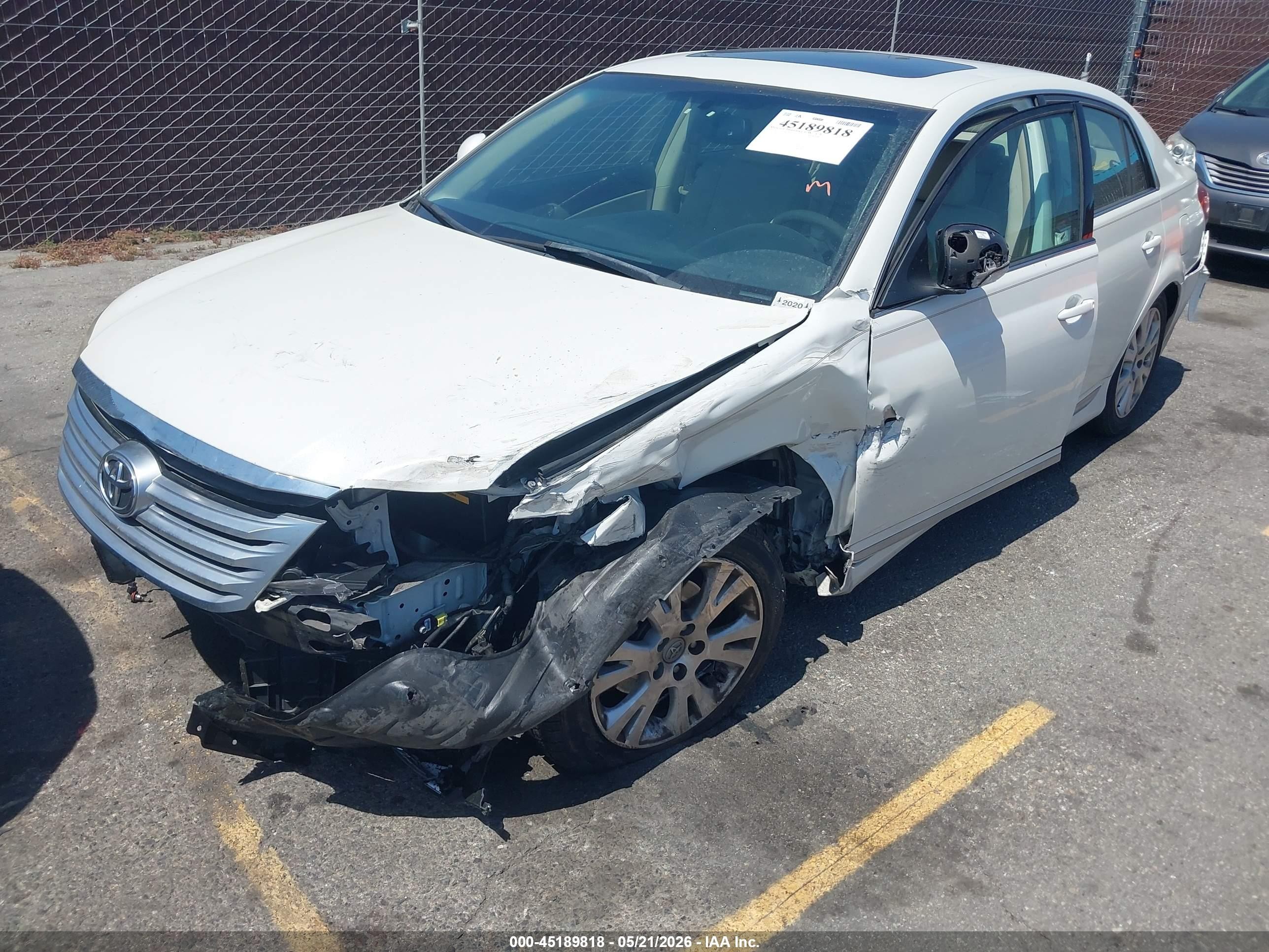 2011 Toyota Avalon   White vin: 4T1BK3DB7BU420622