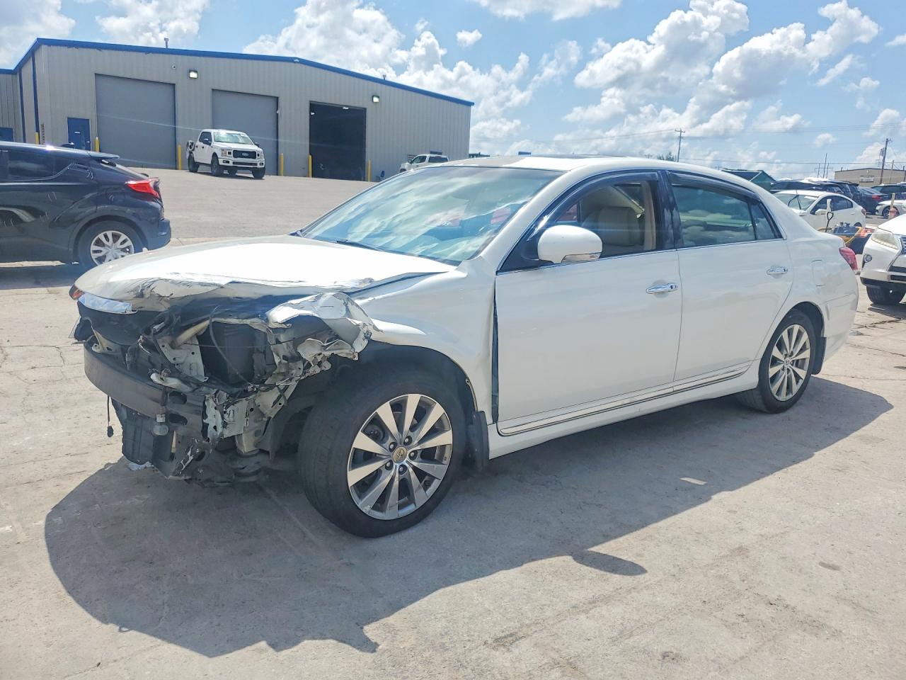 2011 Toyota Avalon Limited White vin: 4T1BK3DB7BU428705