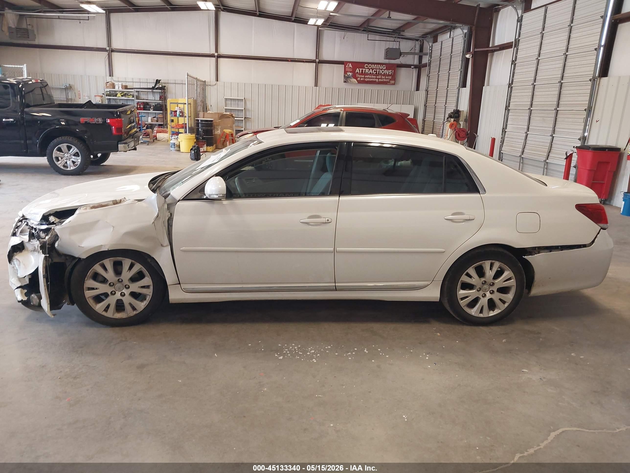 2011 Toyota Avalon   White vin: 4T1BK3DB7BU431166