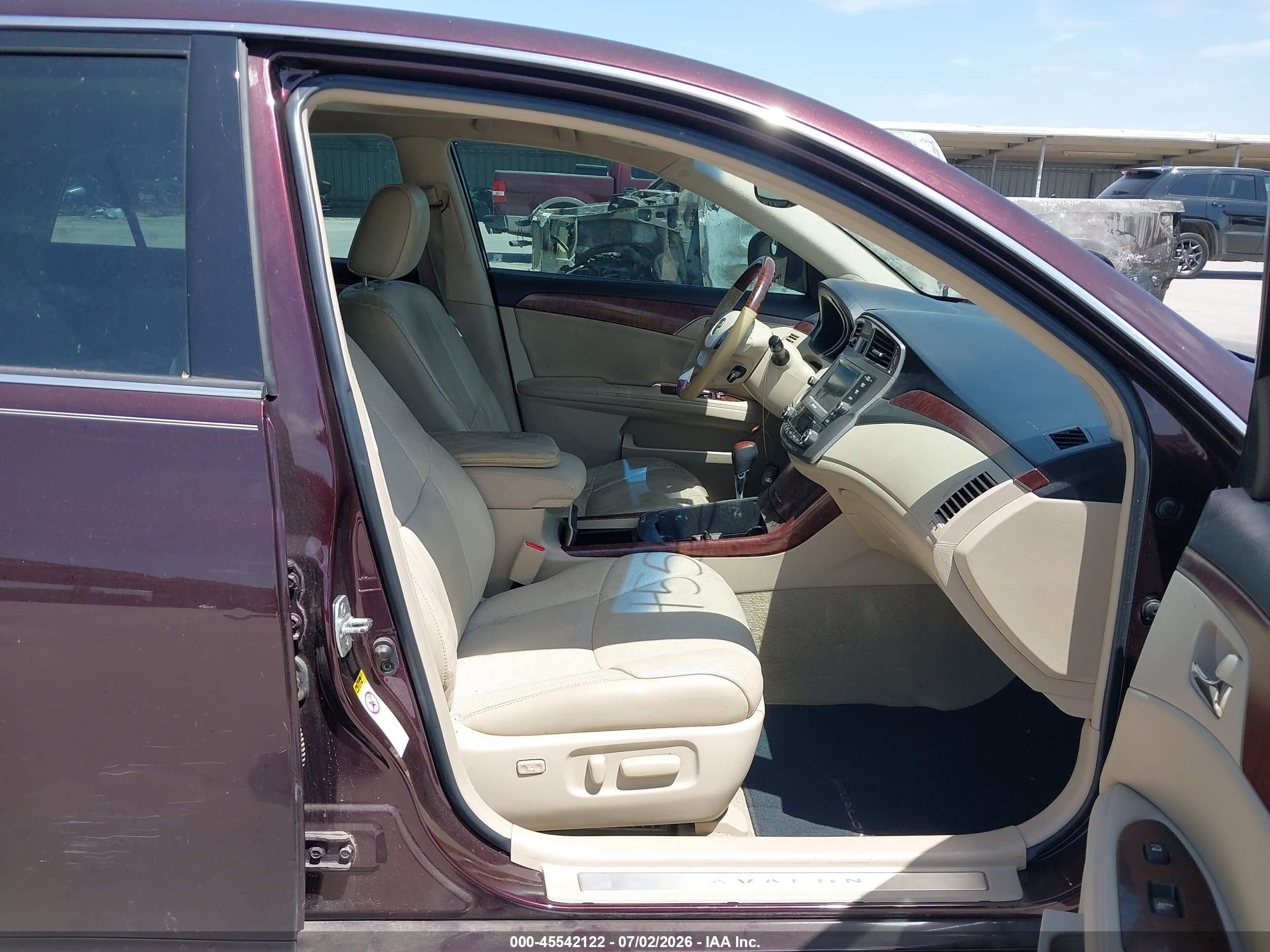 2011 Toyota Avalon Limited Burgundy vin: 4T1BK3DB7BU435184