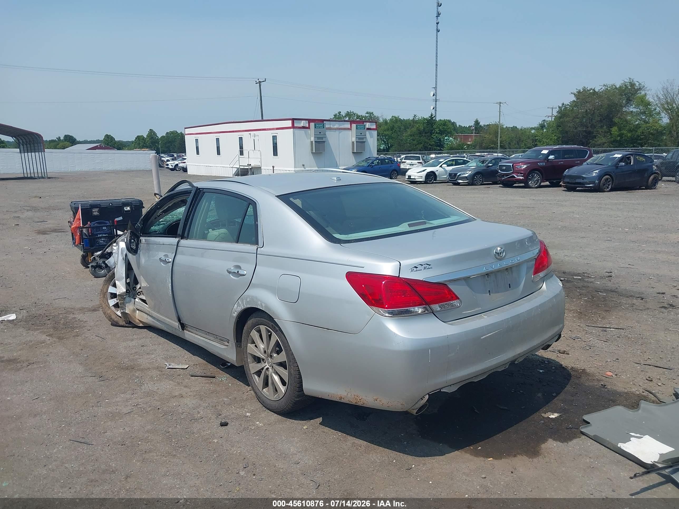 2012 Toyota Avalon Limited Silver vin: 4T1BK3DB7CU442573