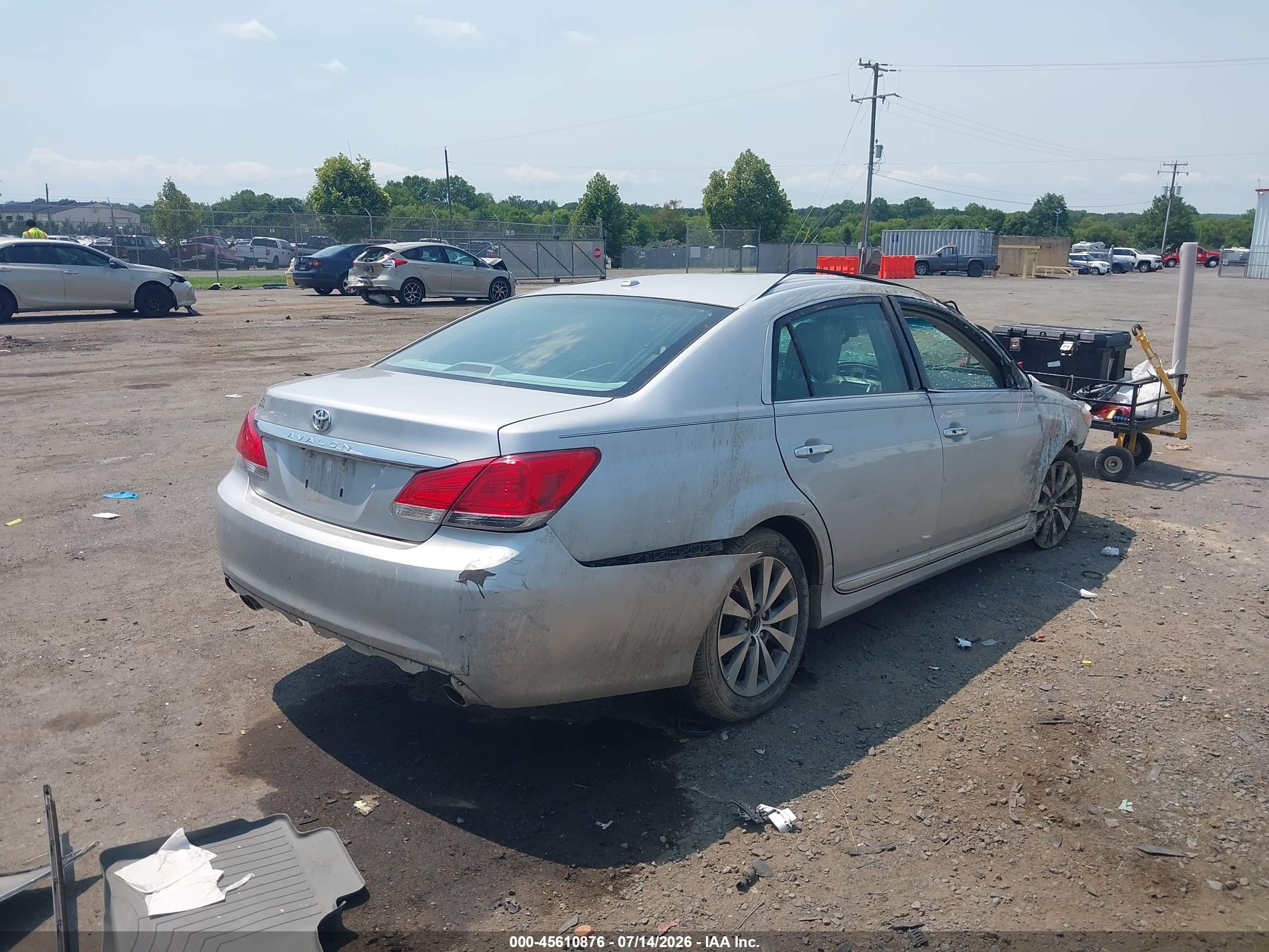 2012 Toyota Avalon Limited Silver vin: 4T1BK3DB7CU442573