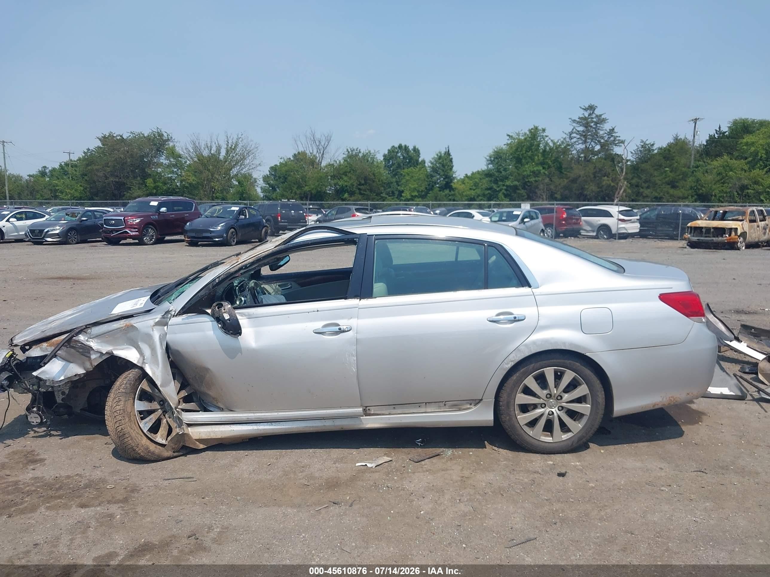2012 Toyota Avalon Limited Silver vin: 4T1BK3DB7CU442573