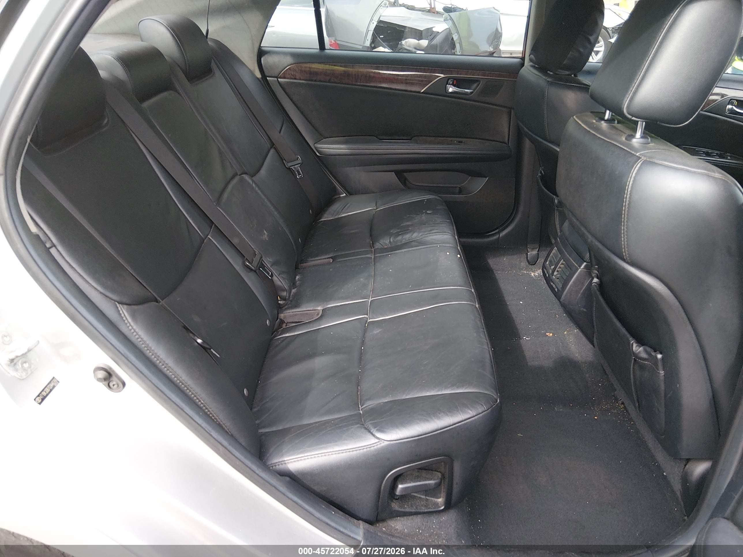 2012 Toyota Avalon   Silver vin: 4T1BK3DB7CU446266