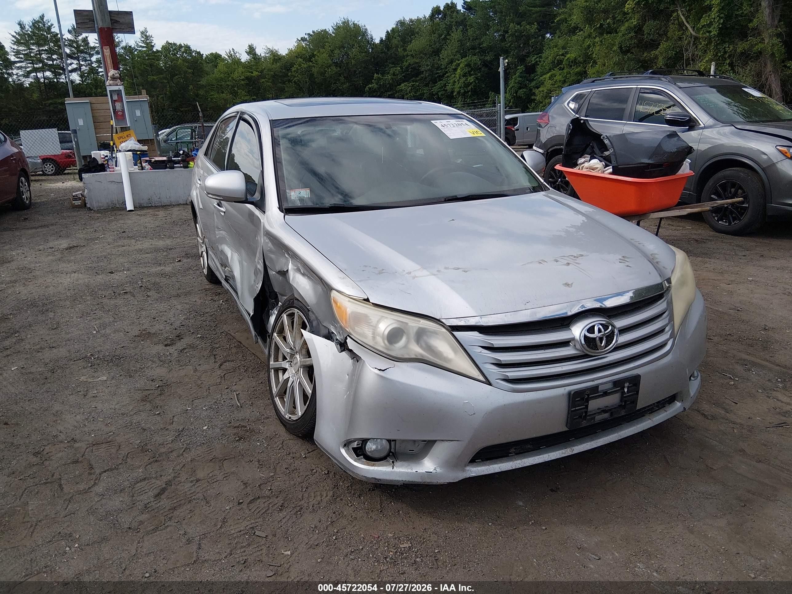 2012 Toyota Avalon   Silver vin: 4T1BK3DB7CU446266
