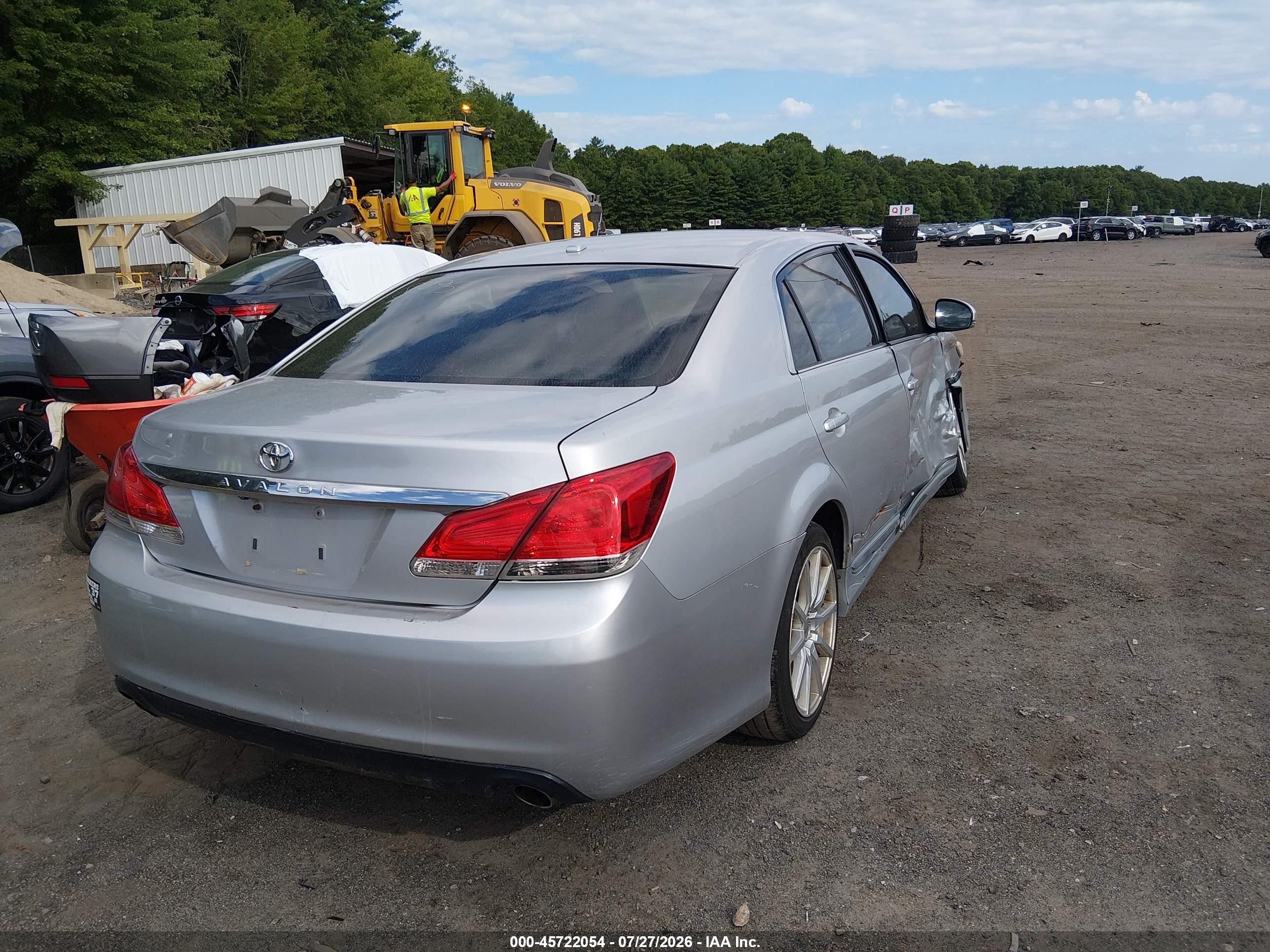 2012 Toyota Avalon   Silver vin: 4T1BK3DB7CU446266