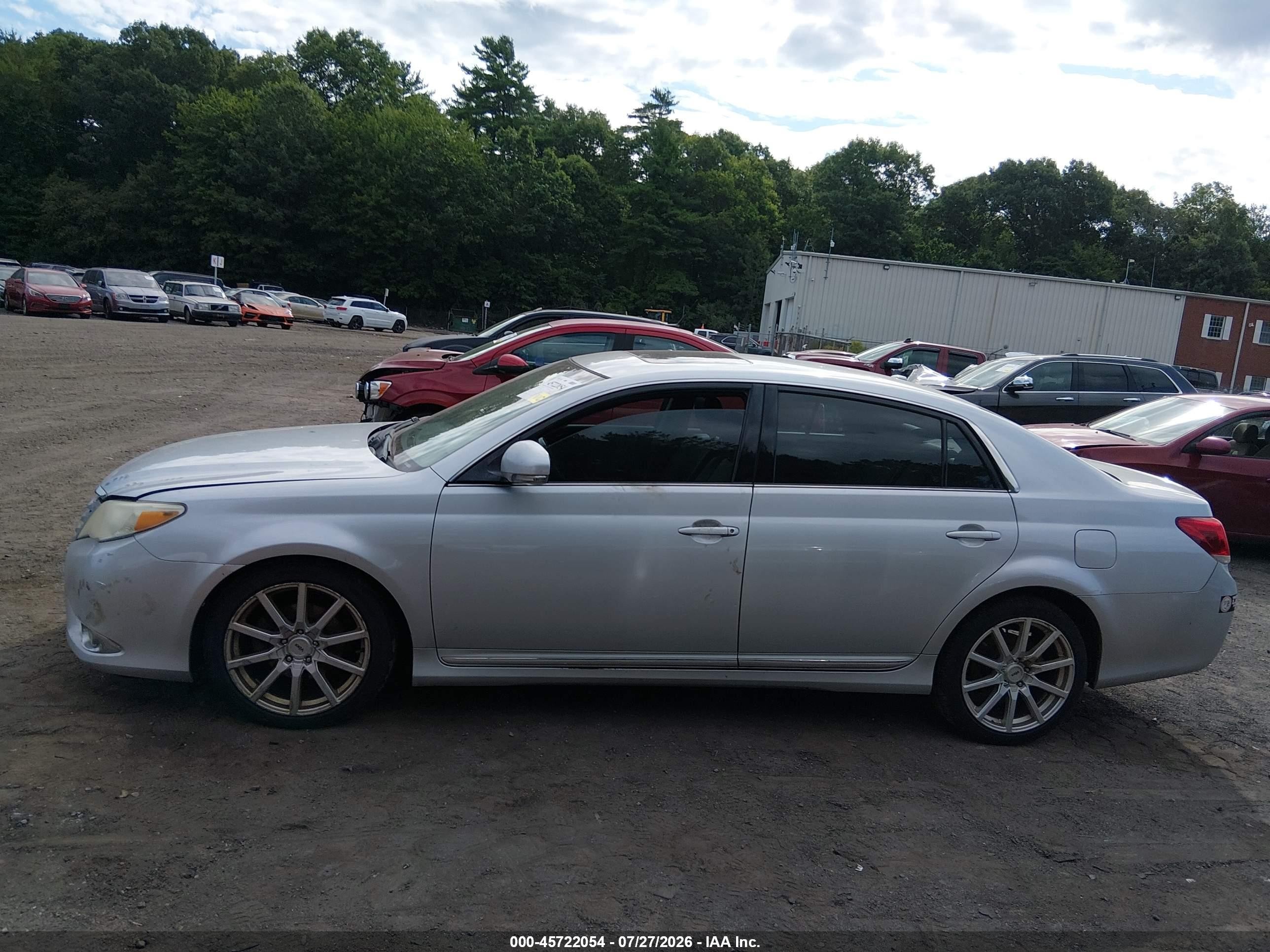 2012 Toyota Avalon   Silver vin: 4T1BK3DB7CU446266