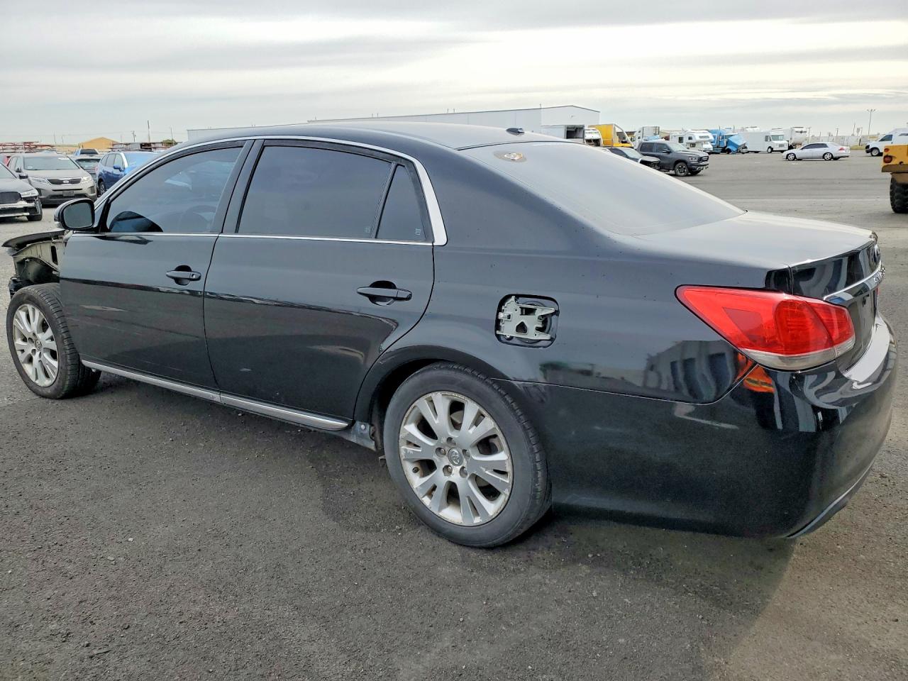 2012 Toyota Avalon Base Black vin: 4T1BK3DB7CU450060