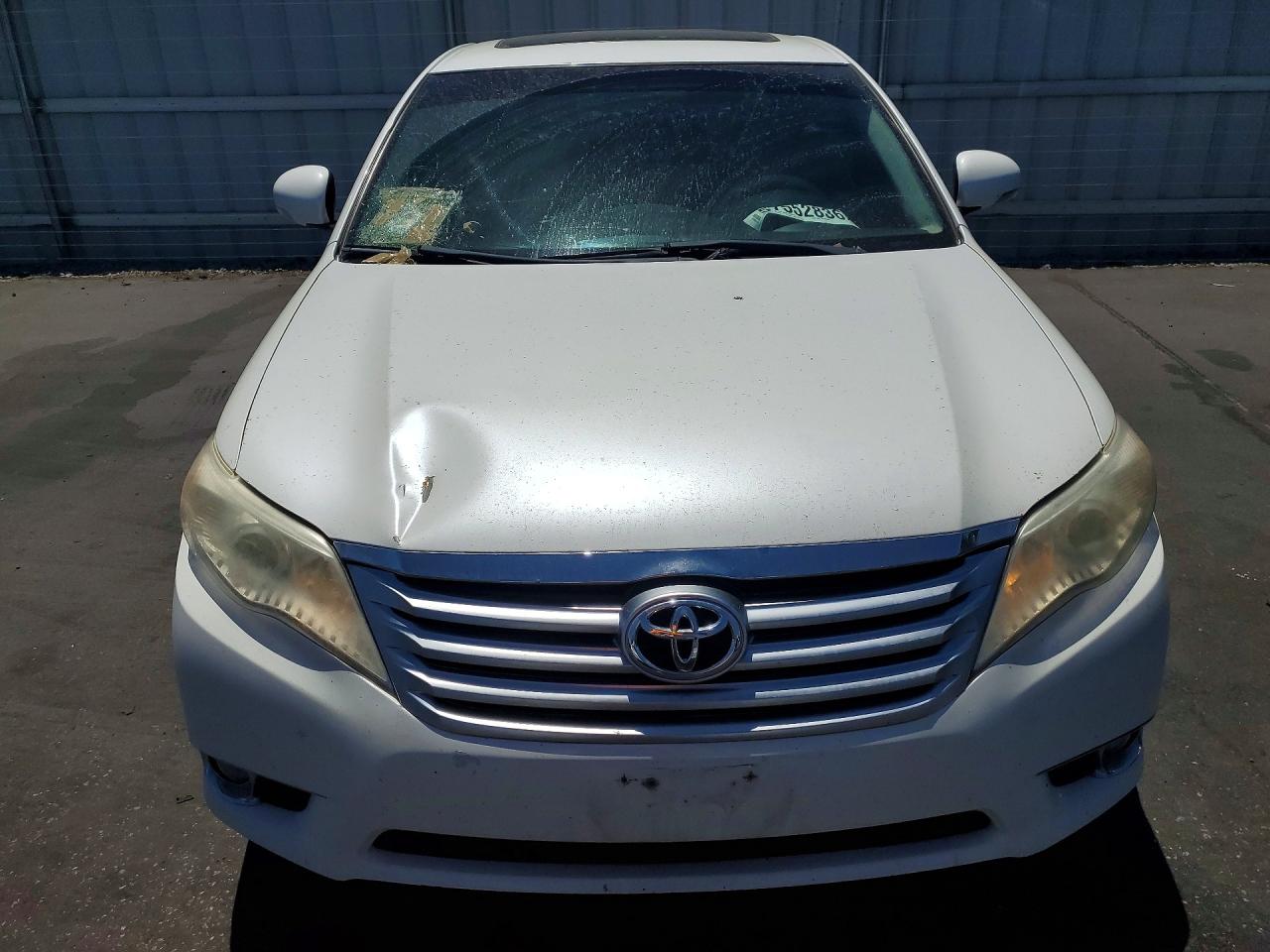 2012 Toyota Avalon Base White vin: 4T1BK3DB7CU450530
