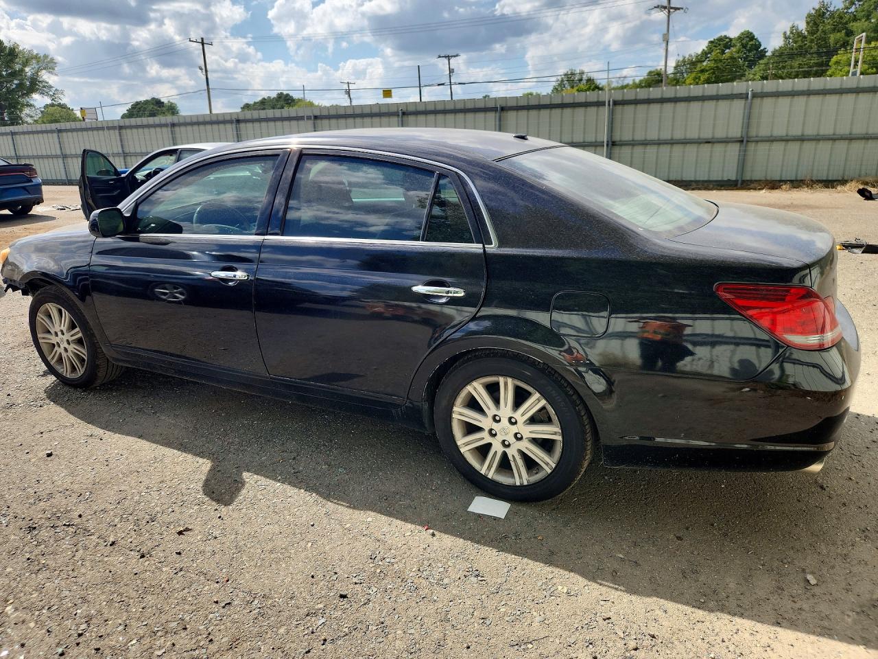 2010 Toyota Avalon Limited Black vin: 4T1BK3DB8AU355925