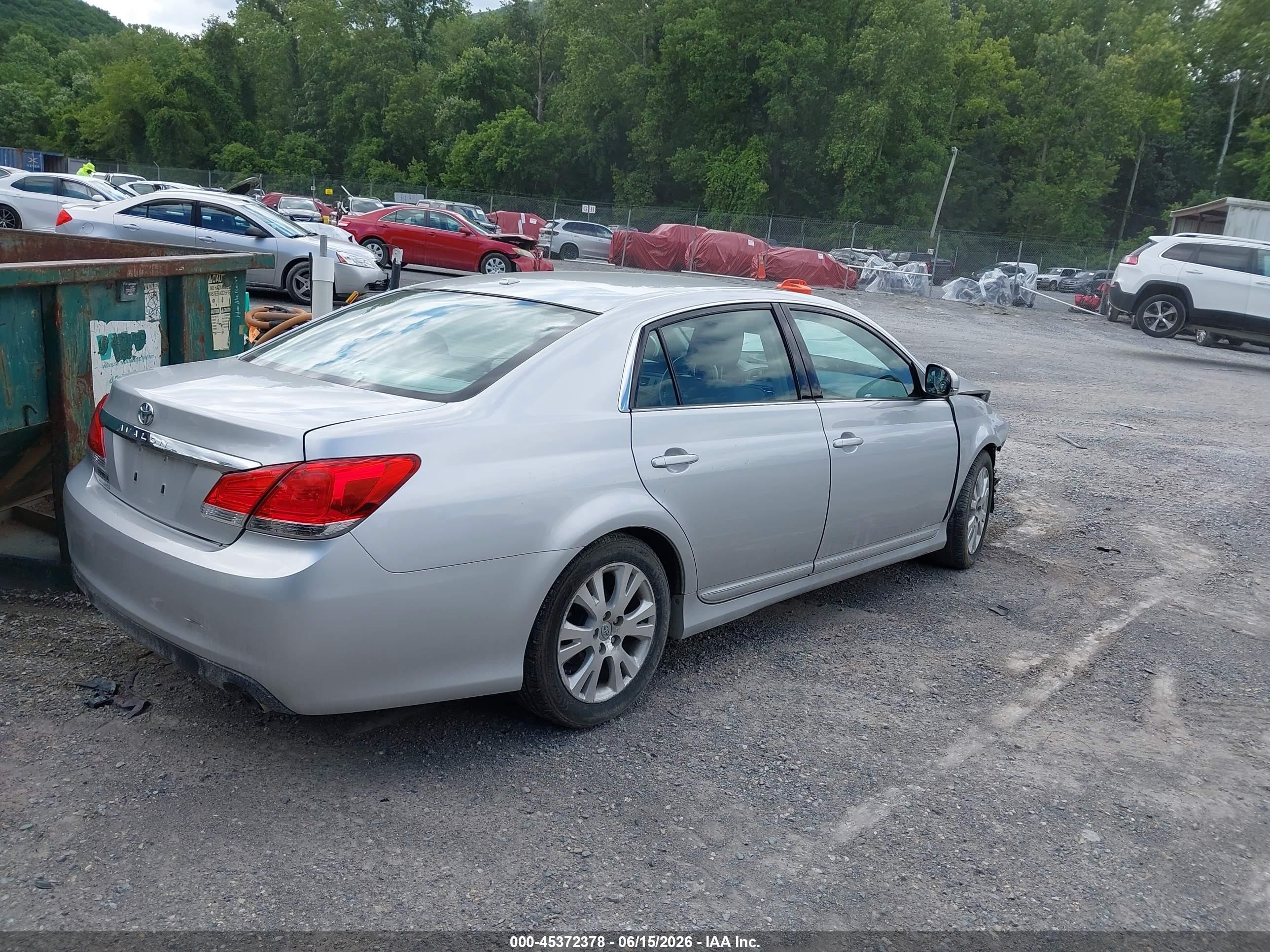 2011 Toyota Avalon   Silver vin: 4T1BK3DB8BU377134