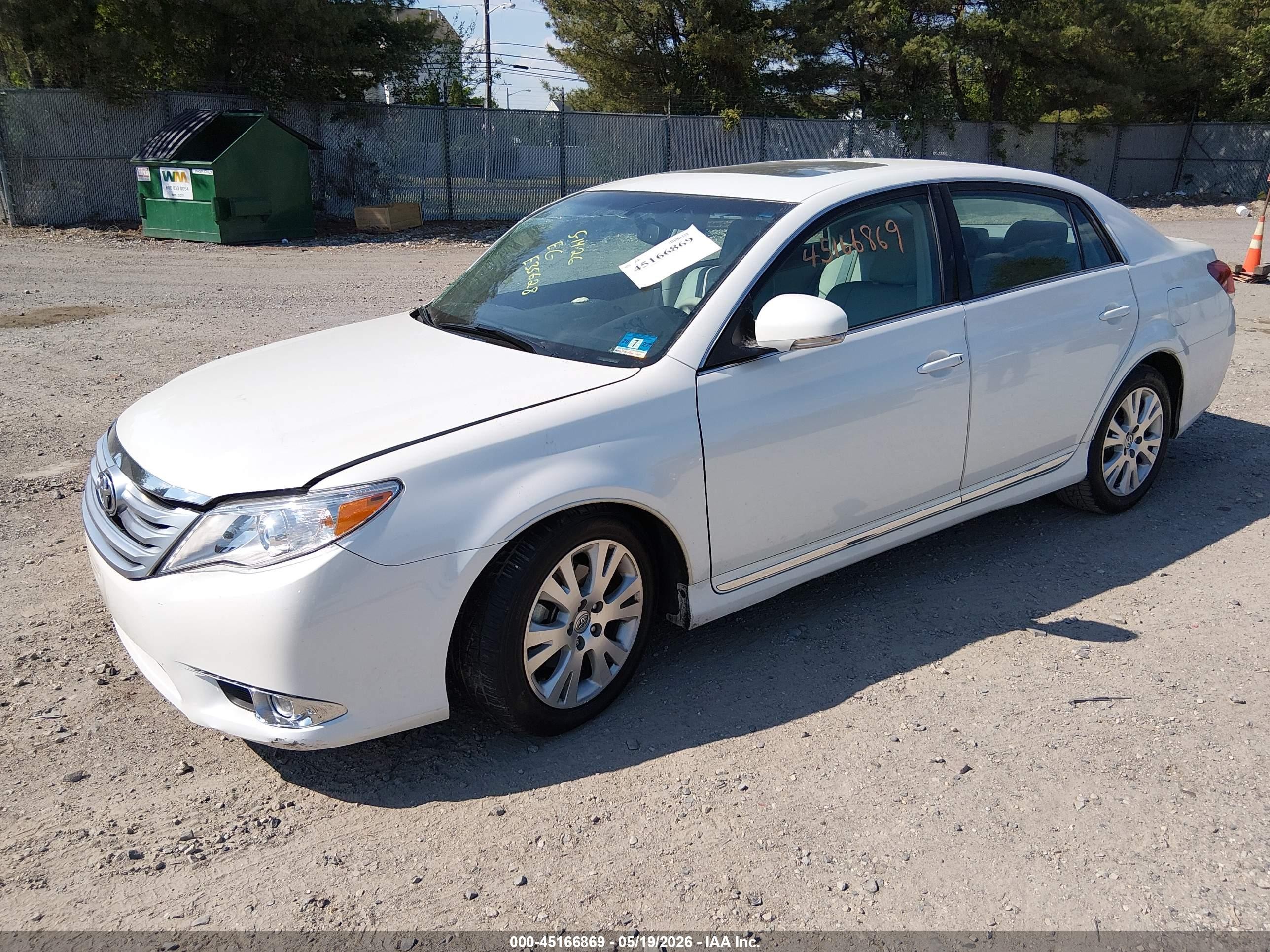 2011 Toyota Avalon   White vin: 4T1BK3DB8BU385993