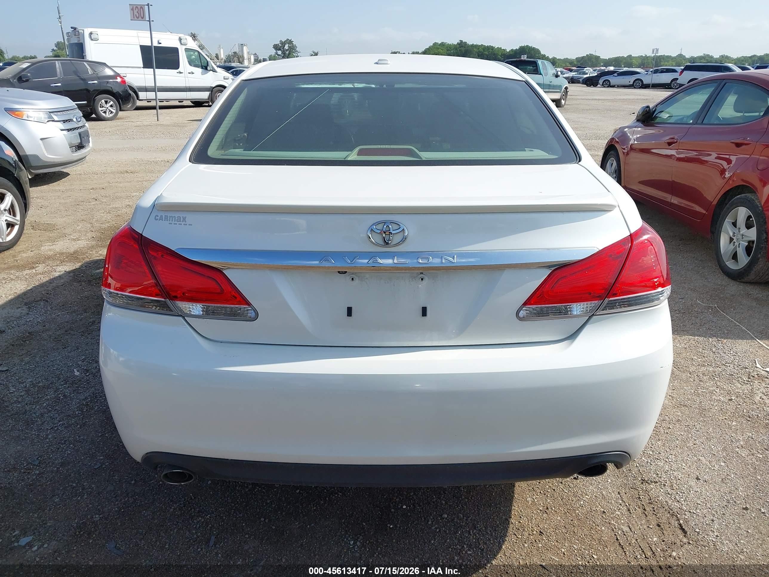 2011 Toyota Avalon Limited White vin: 4T1BK3DB8BU395553