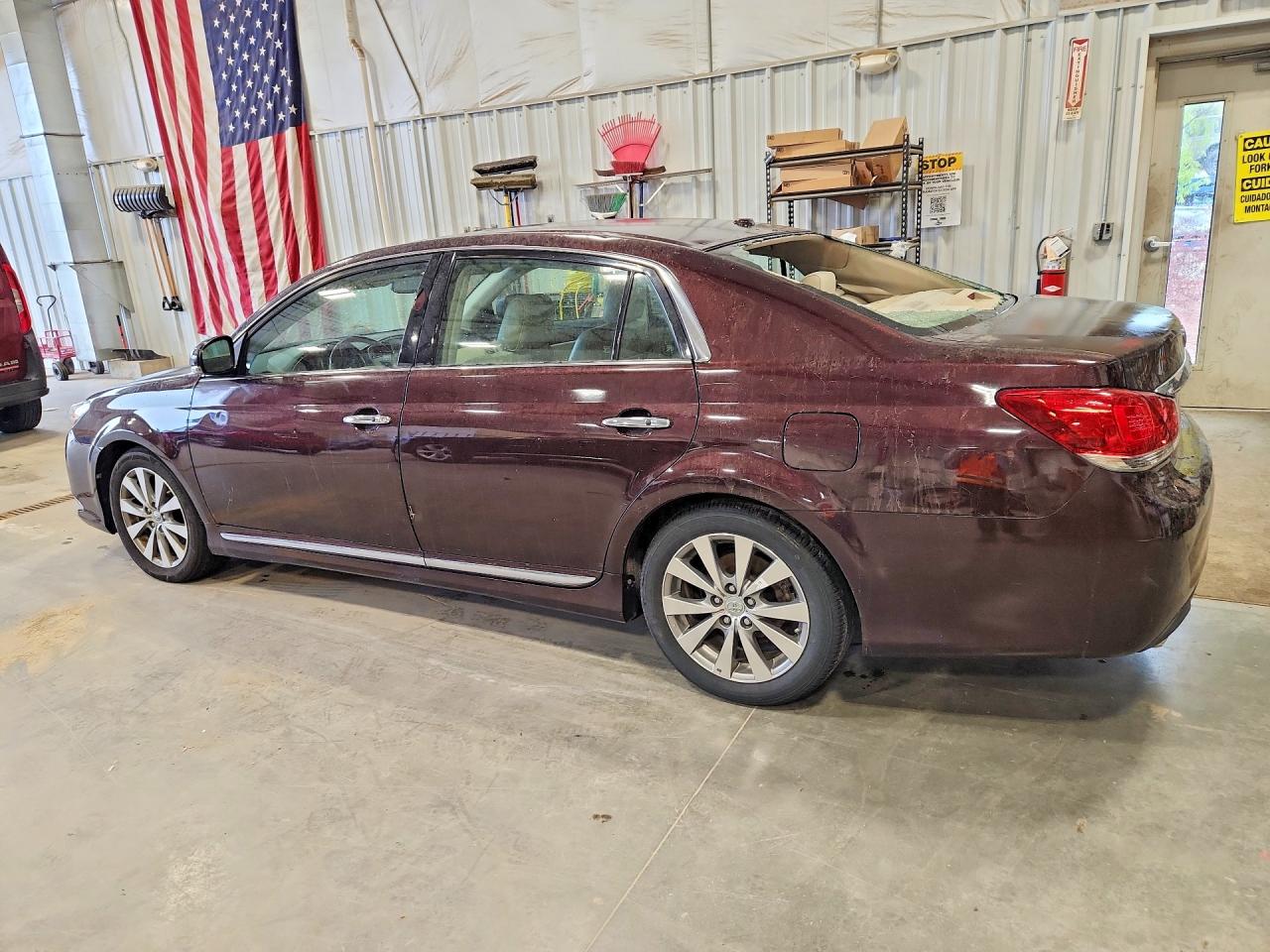 2011 Toyota Avalon Limited Бордовый vin: 4T1BK3DB8BU418975