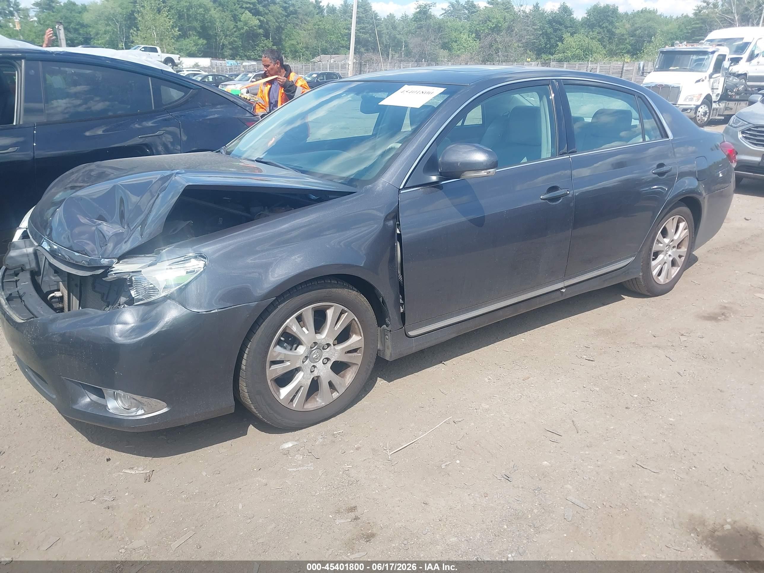 2011 Toyota Avalon   Gray vin: 4T1BK3DB8BU424727