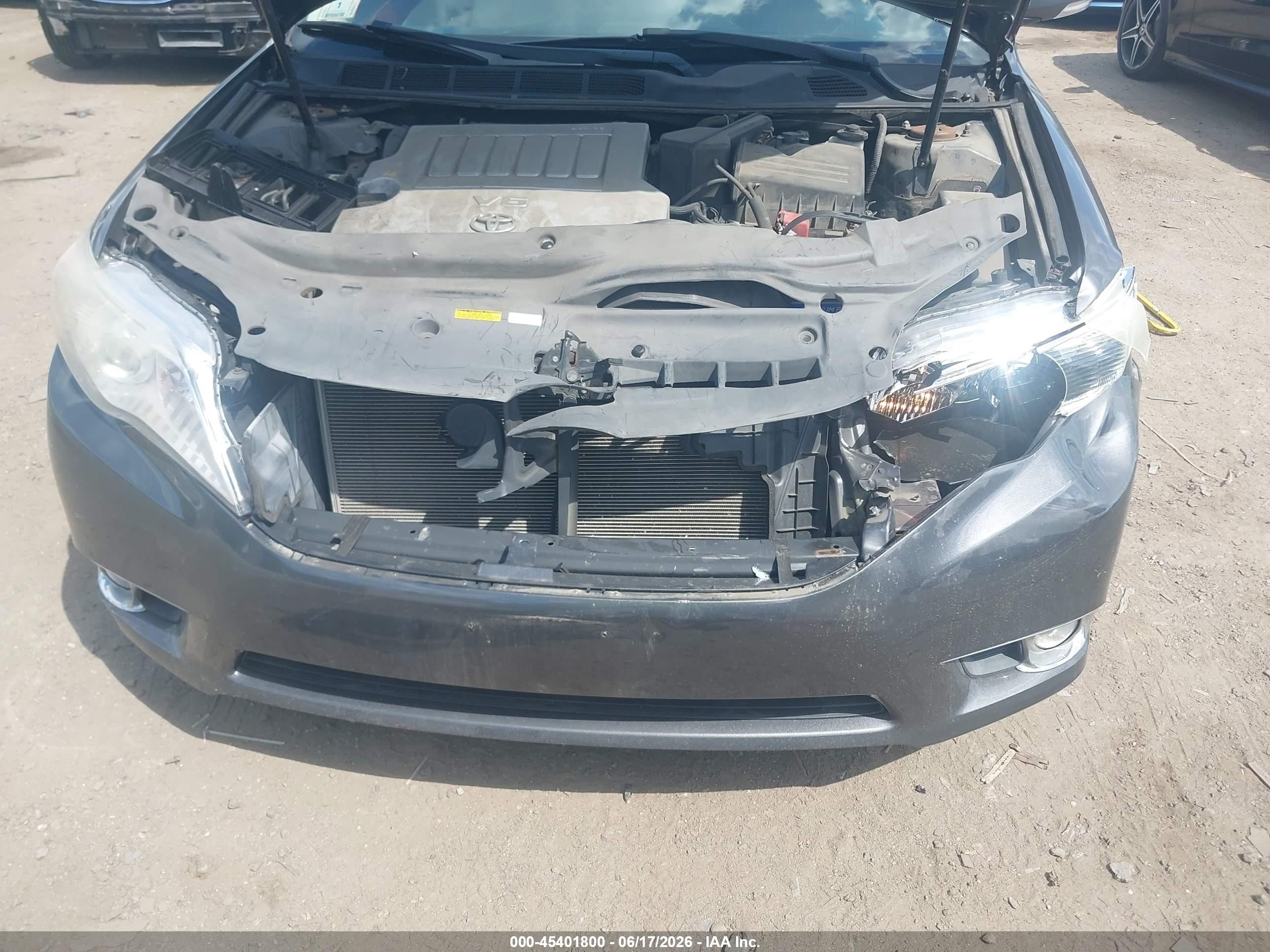2011 Toyota Avalon   Gray vin: 4T1BK3DB8BU424727