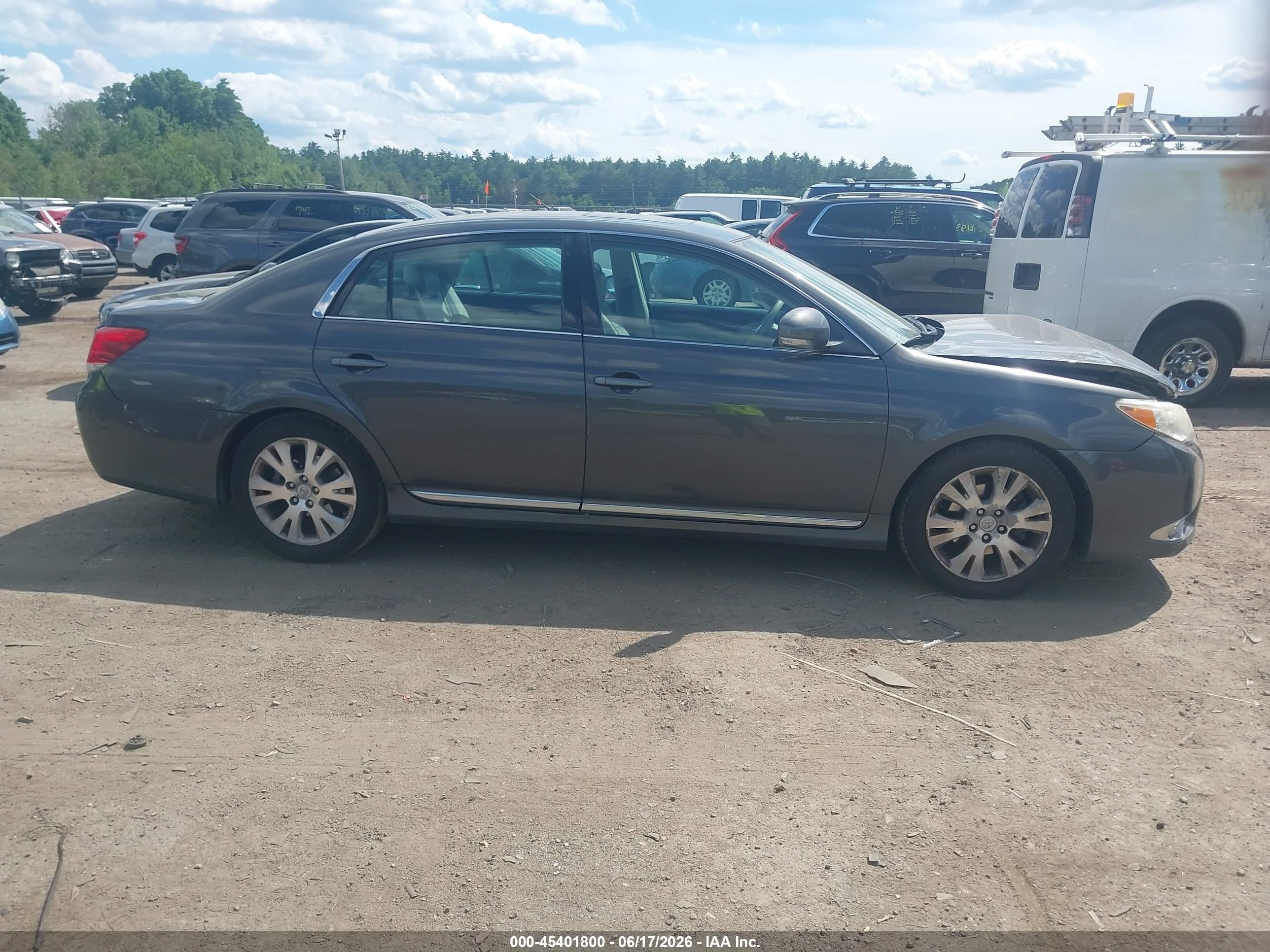 2011 Toyota Avalon   Gray vin: 4T1BK3DB8BU424727