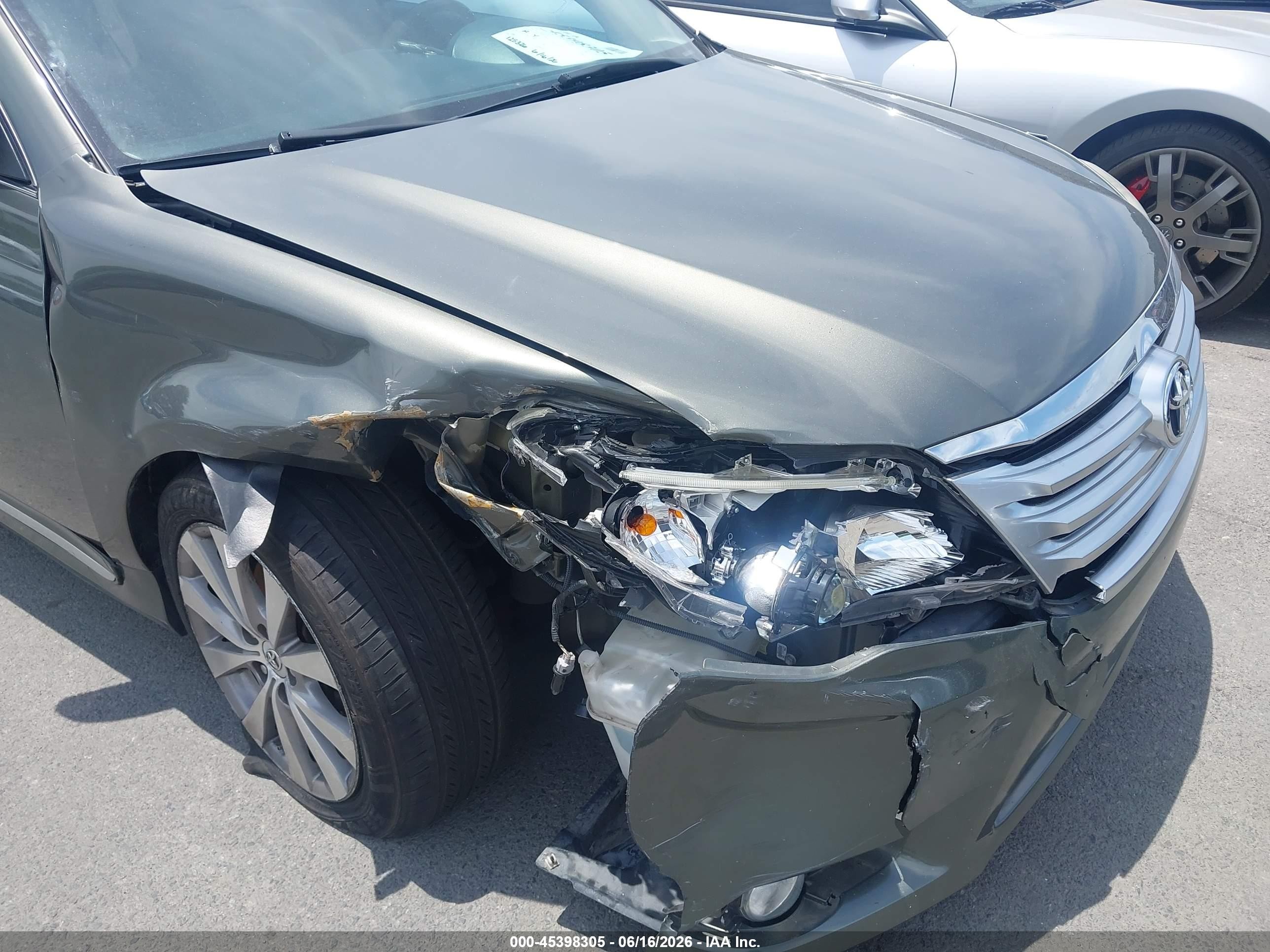 2011 Toyota Avalon Limited Зеленый vin: 4T1BK3DB8BU426560