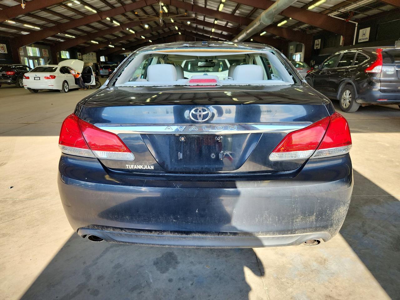 2011 Toyota Avalon Limited Black vin: 4T1BK3DB8BU434030