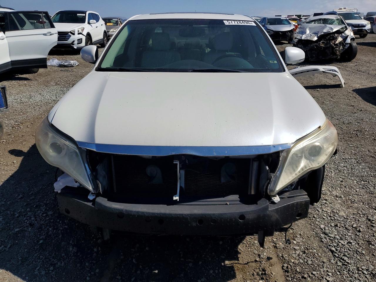 2011 Toyota Avalon Limited White vin: 4T1BK3DB8BU436098