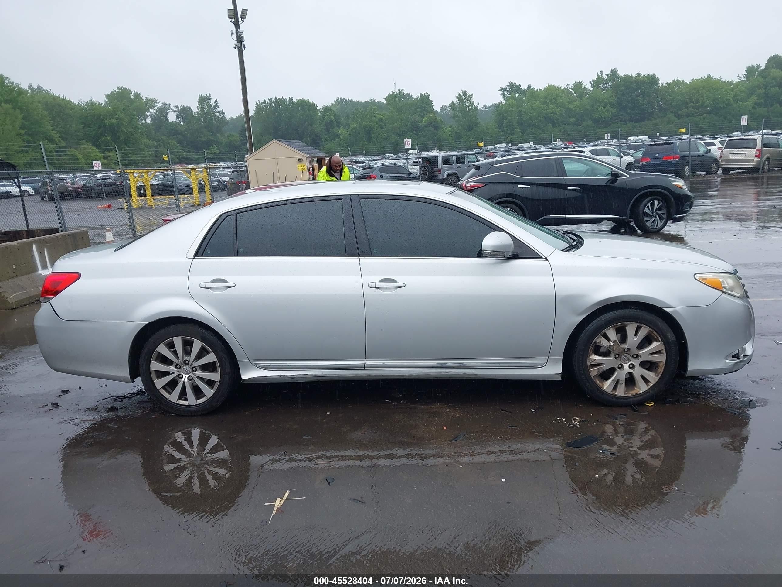 2012 Toyota Avalon White vin: 4T1BK3DB8CU446776