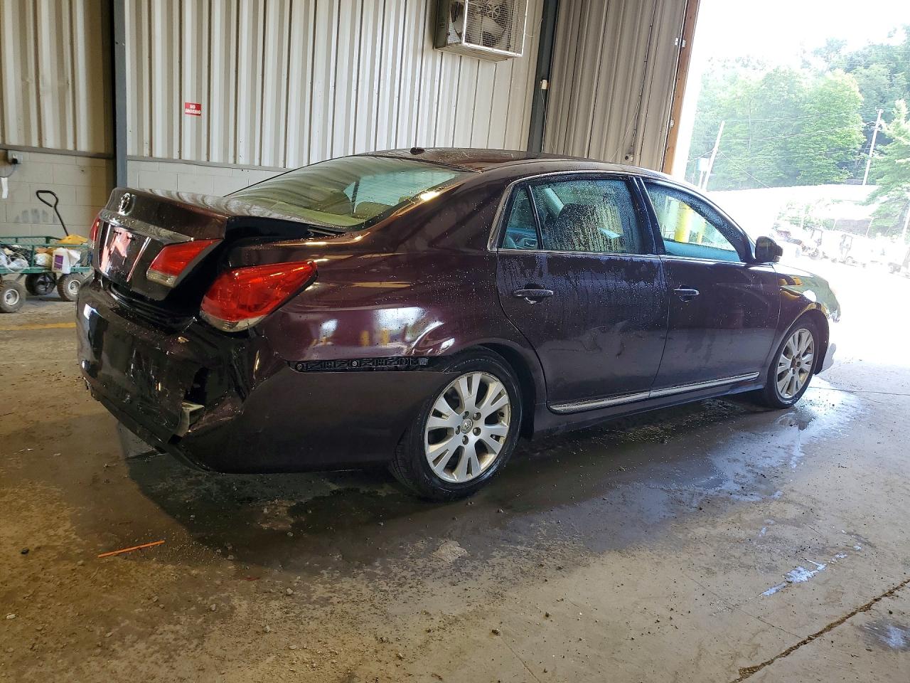2012 Toyota Avalon Base Purple vin: 4T1BK3DB8CU458183