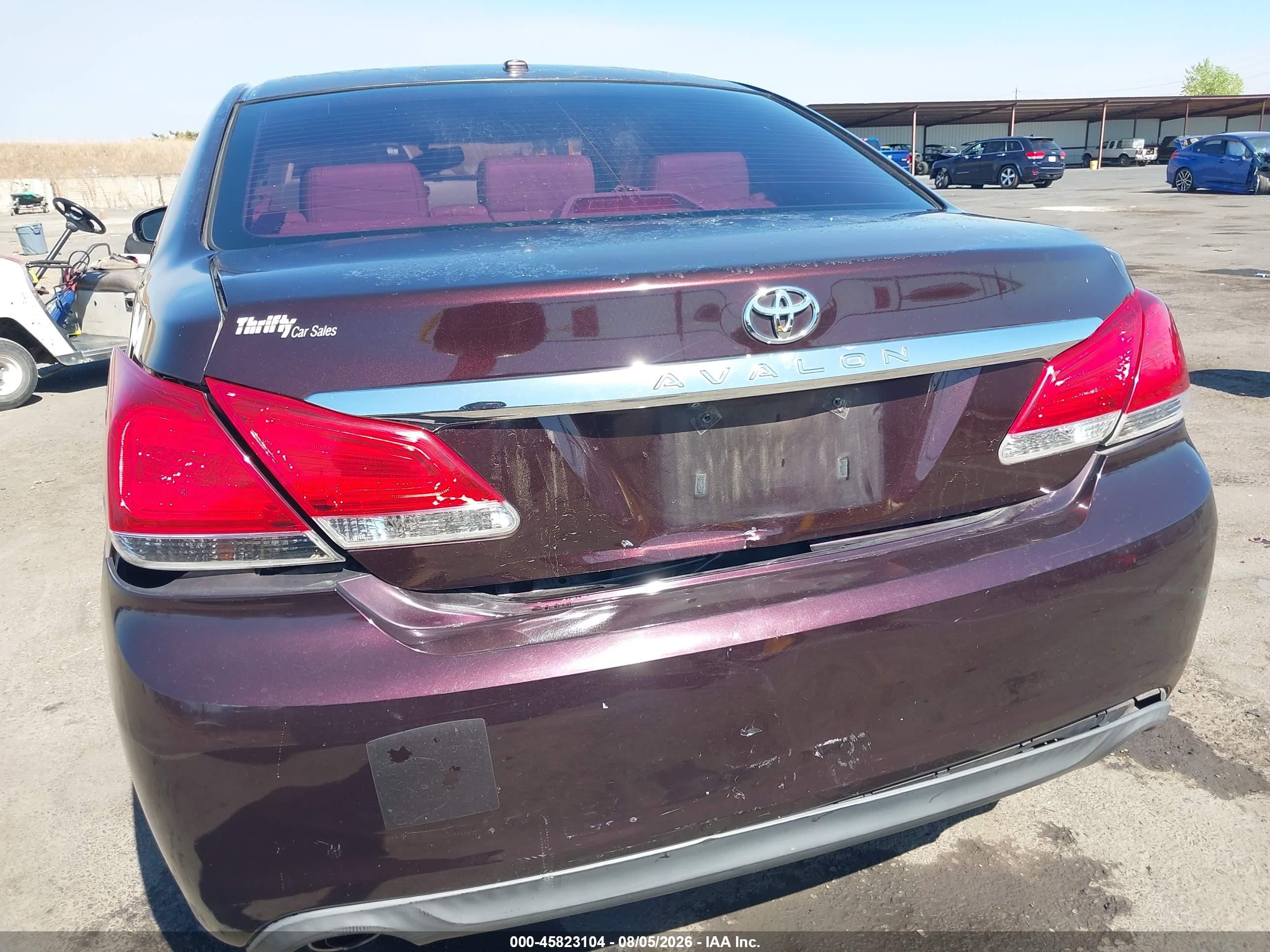 2012 Toyota Avalon   Maroon vin: 4T1BK3DB8CU462685
