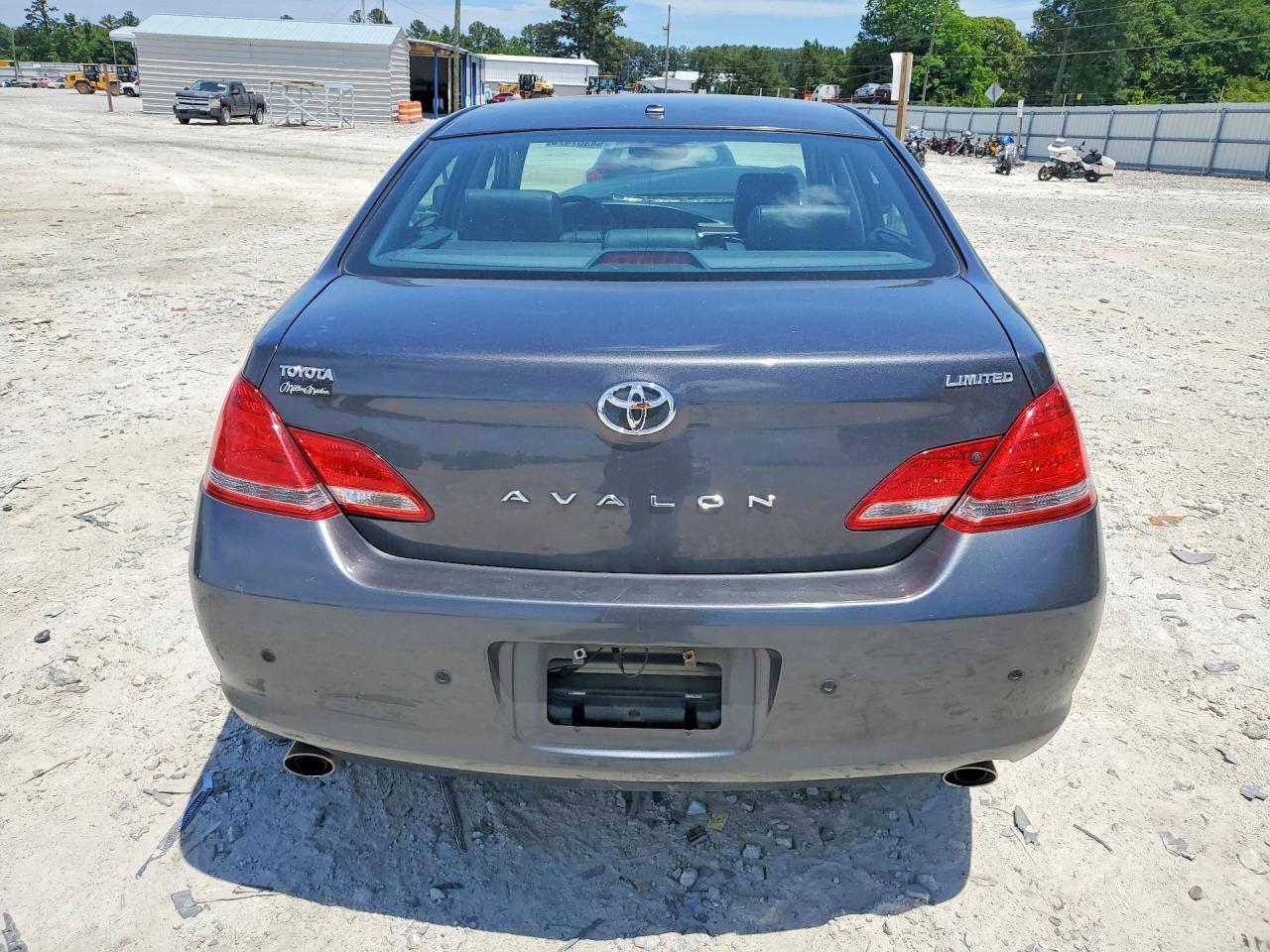2010 Toyota Avalon Limited Серый vin: 4T1BK3DB9AU360020