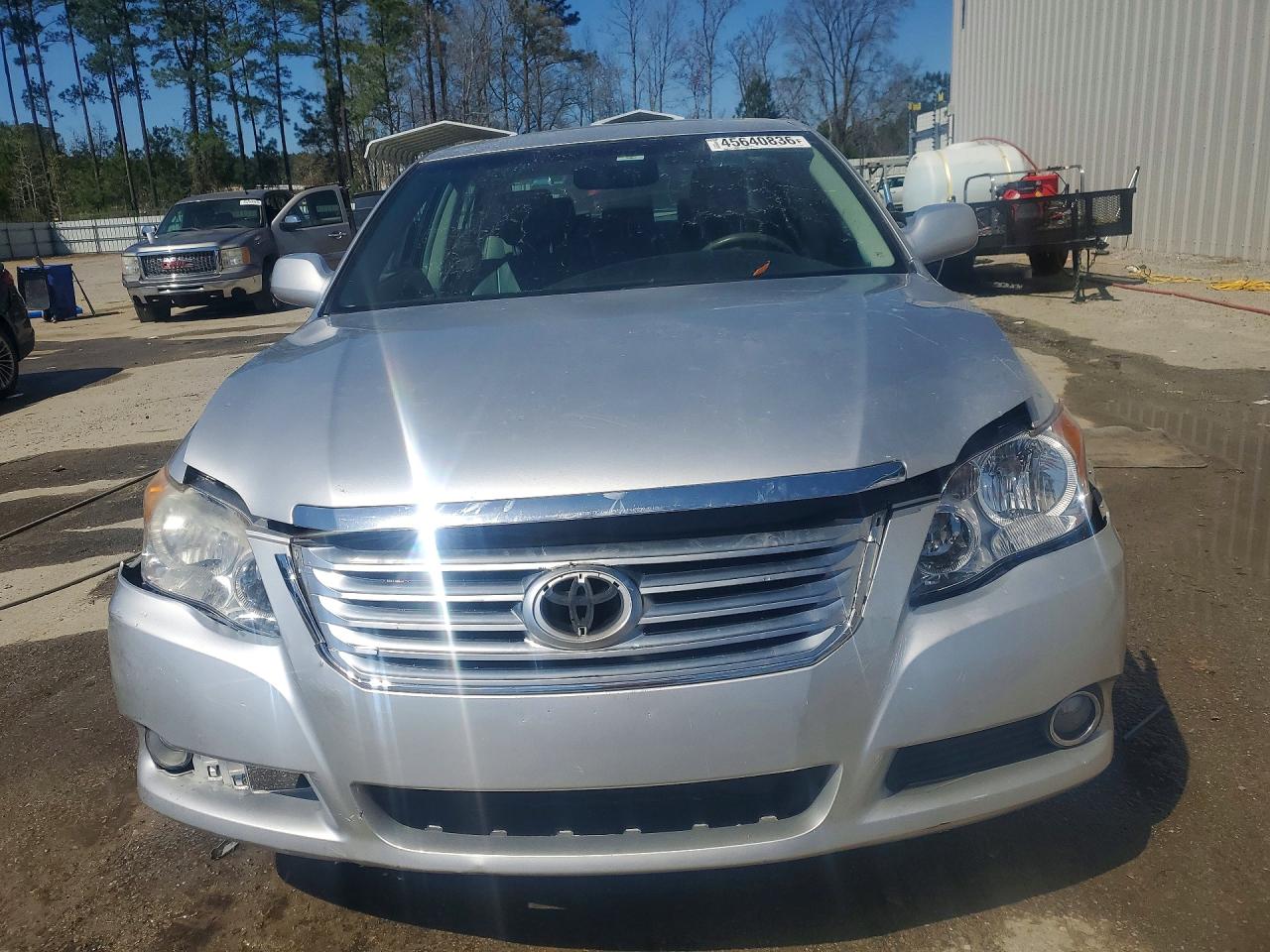 2010 Toyota Avalon Xls Silver vin: 4T1BK3DB9AU365962
