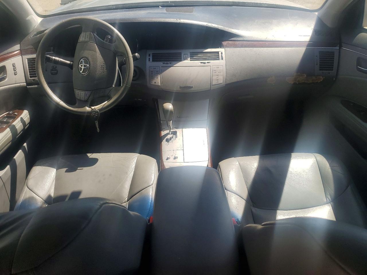 2010 Toyota Avalon Xls Silver vin: 4T1BK3DB9AU365962