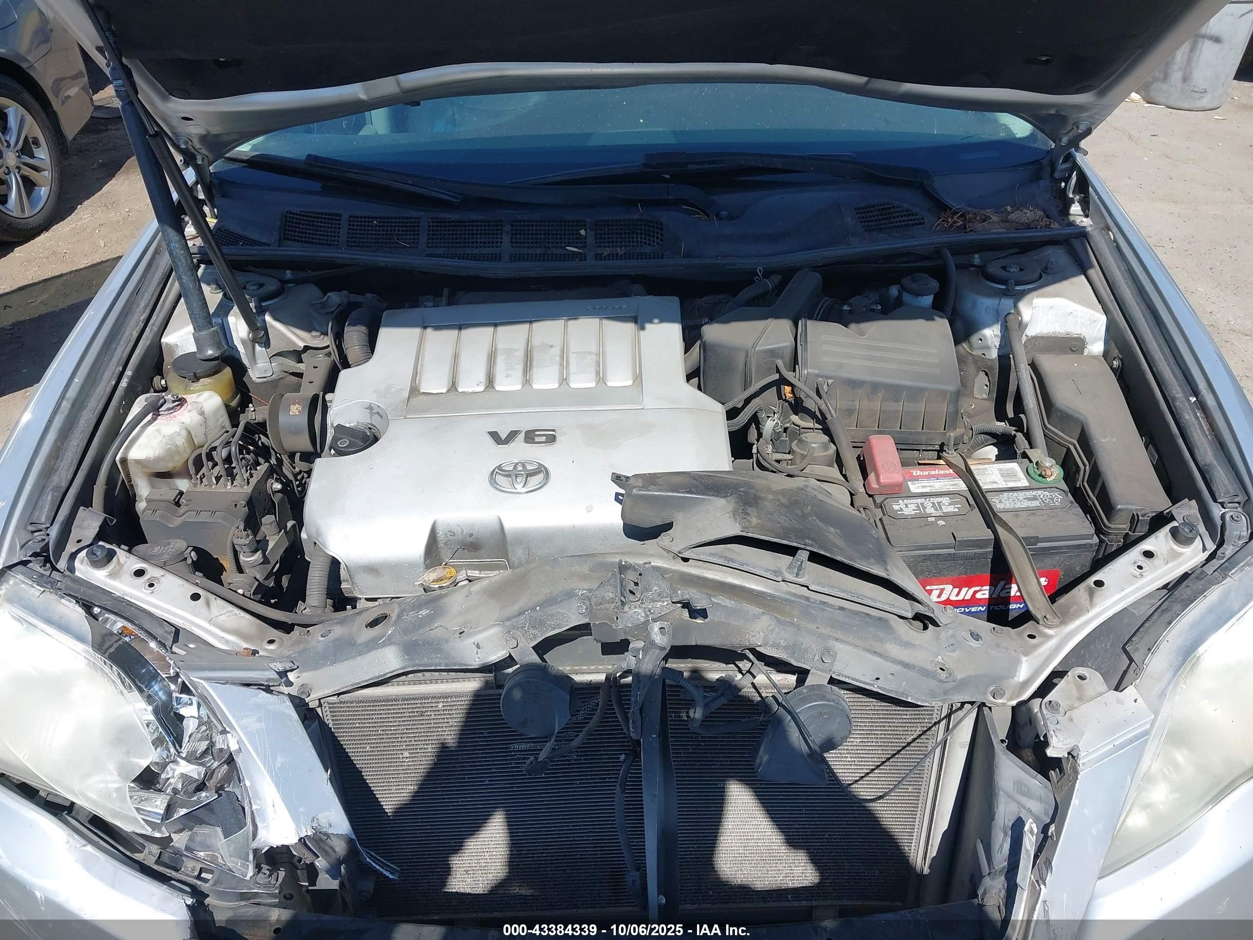 2010 Toyota Avalon Xl Серебряный vin: 4T1BK3DB9AU369462