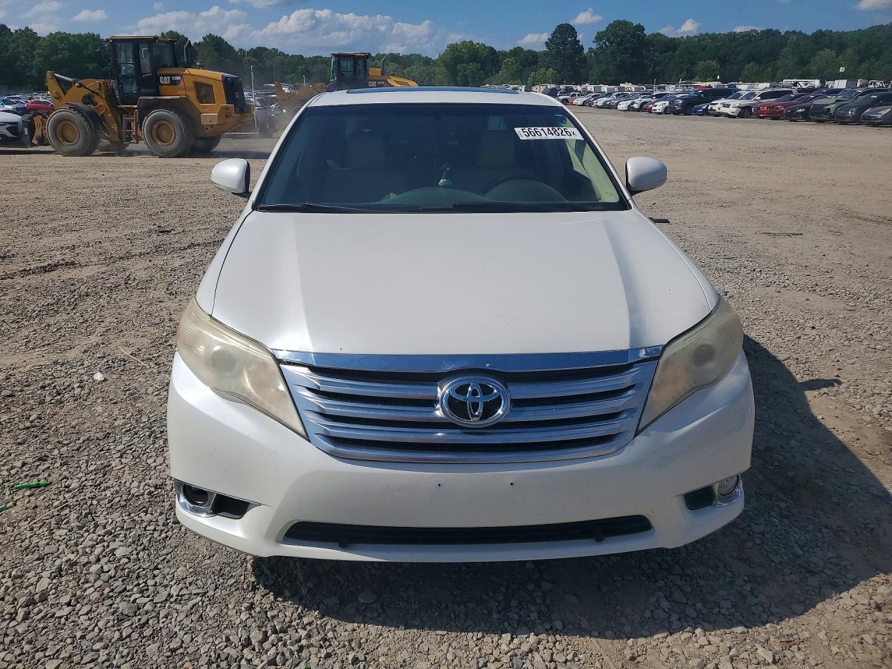 2011 Toyota Avalon White vin: 4T1BK3DB9BU371939