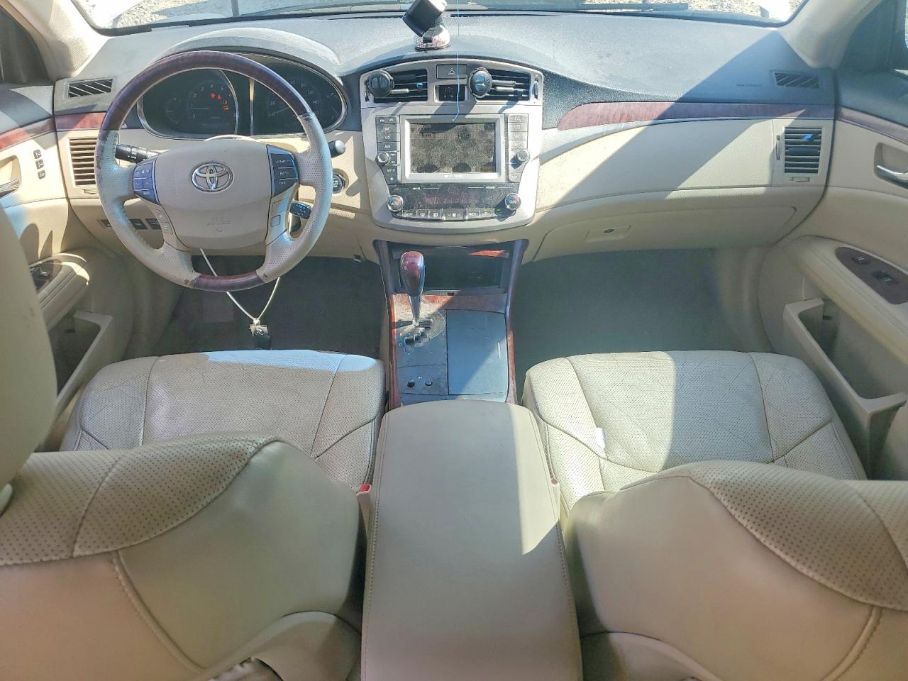 2011 Toyota Avalon White vin: 4T1BK3DB9BU371939