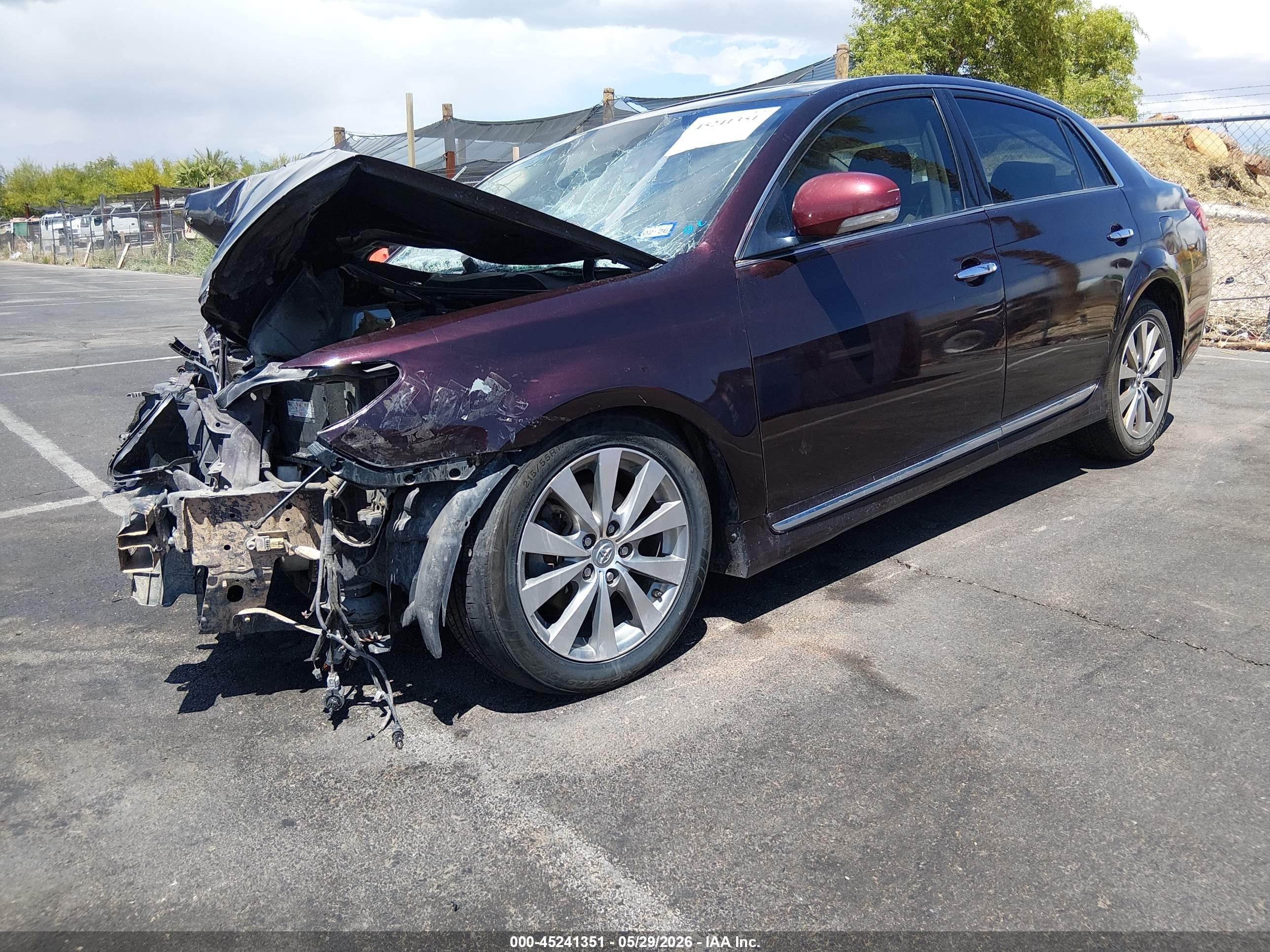 2011 Toyota Avalon Limited Burgundy vin: 4T1BK3DB9BU373738