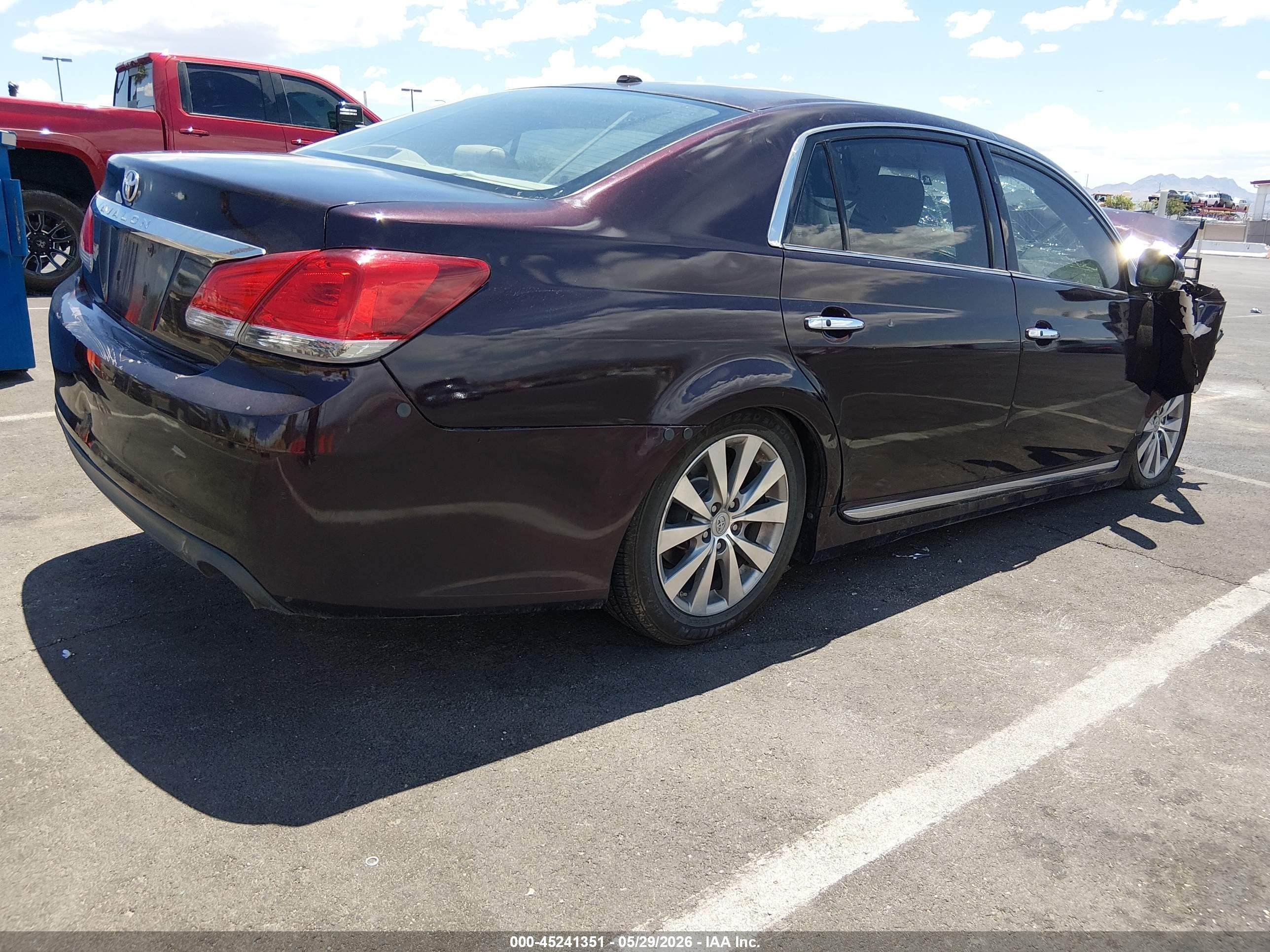 2011 Toyota Avalon Limited Burgundy vin: 4T1BK3DB9BU373738