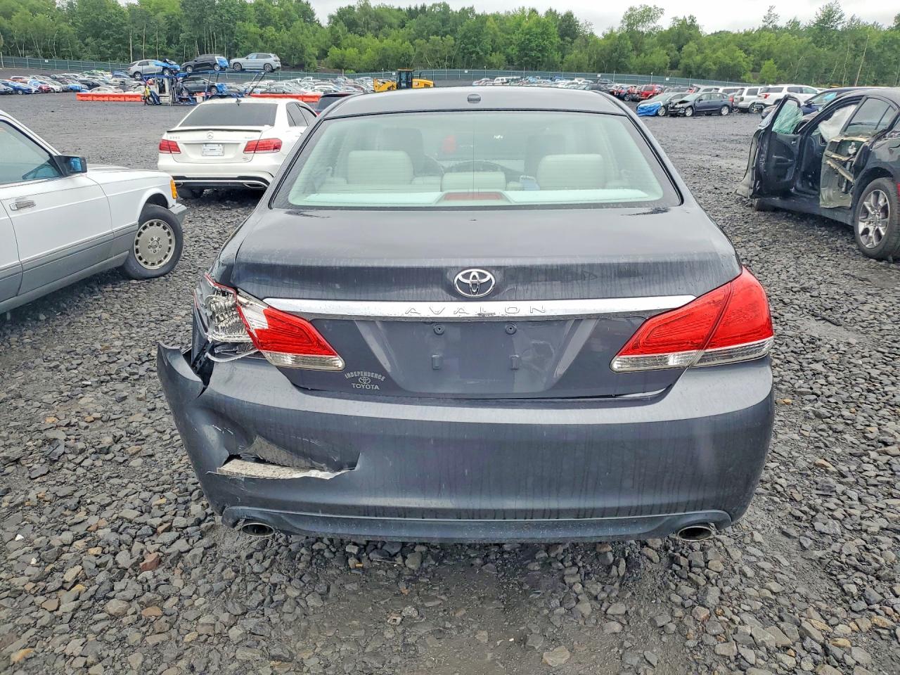 2011 Toyota Avalon Base Charcoal vin: 4T1BK3DB9BU374100