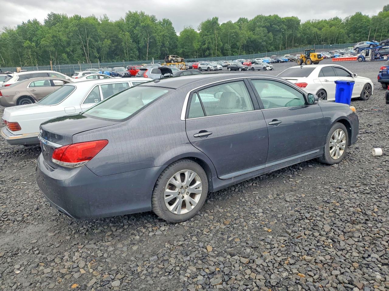 2011 Toyota Avalon Base Charcoal vin: 4T1BK3DB9BU374100