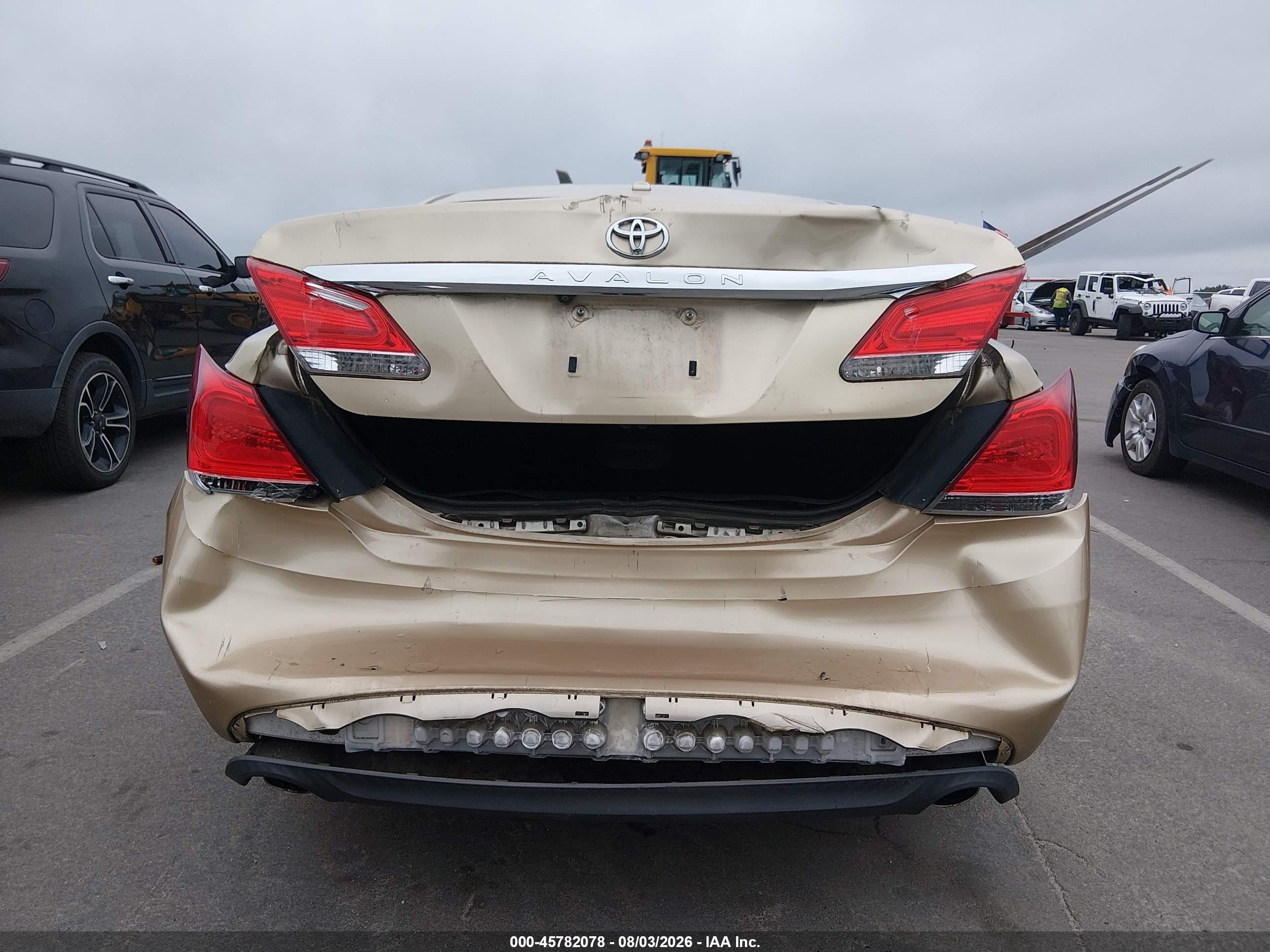 2011 Toyota Avalon Champagne vin: 4T1BK3DB9BU378650