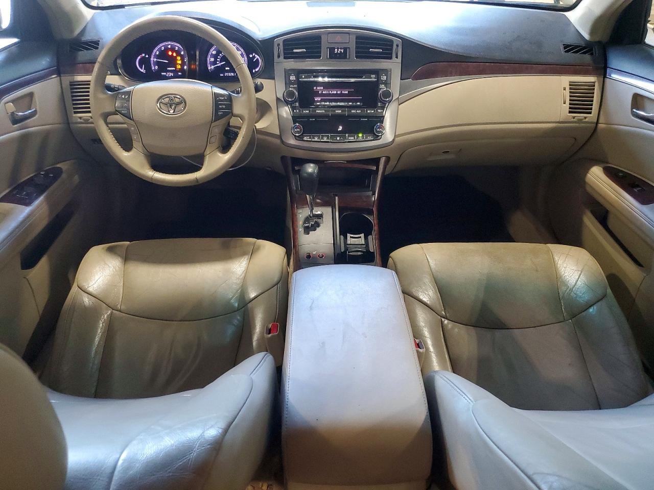 2011 Toyota Avalon Base Green vin: 4T1BK3DB9BU384092