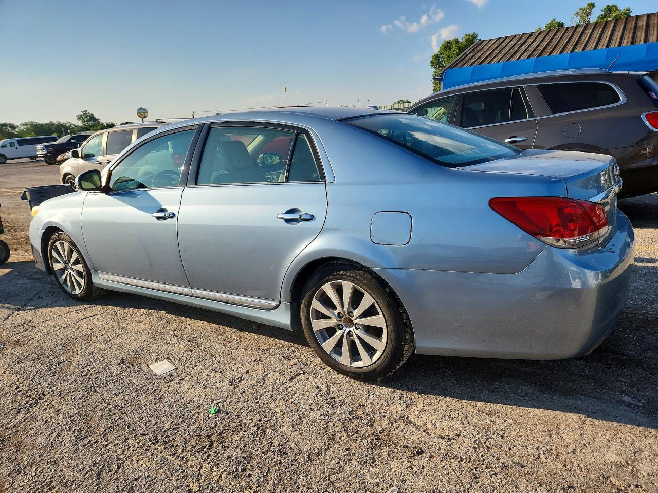2011 Toyota Avalon Limited Blue vin: 4T1BK3DB9BU390667