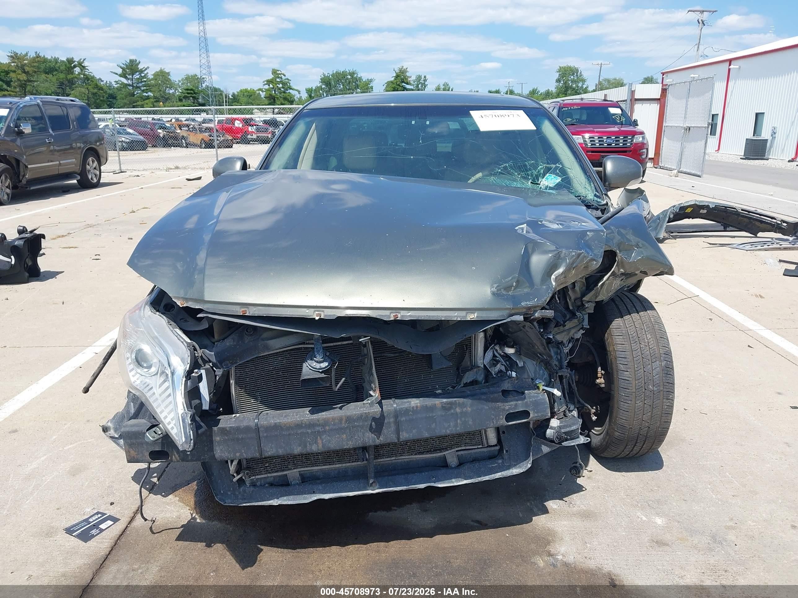 2011 Toyota Avalon Limited Teal vin: 4T1BK3DB9BU393682